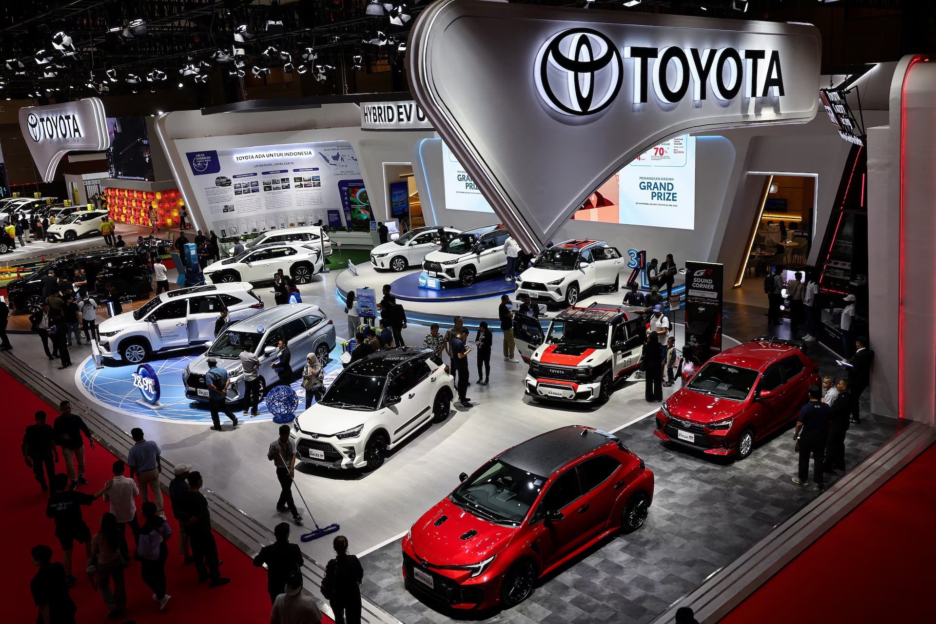 Το σχέδιο της Toyota για να σώσει τους κινητήρες βενζίνης – Η πρόταση που αλλάζει τα δεδομένα