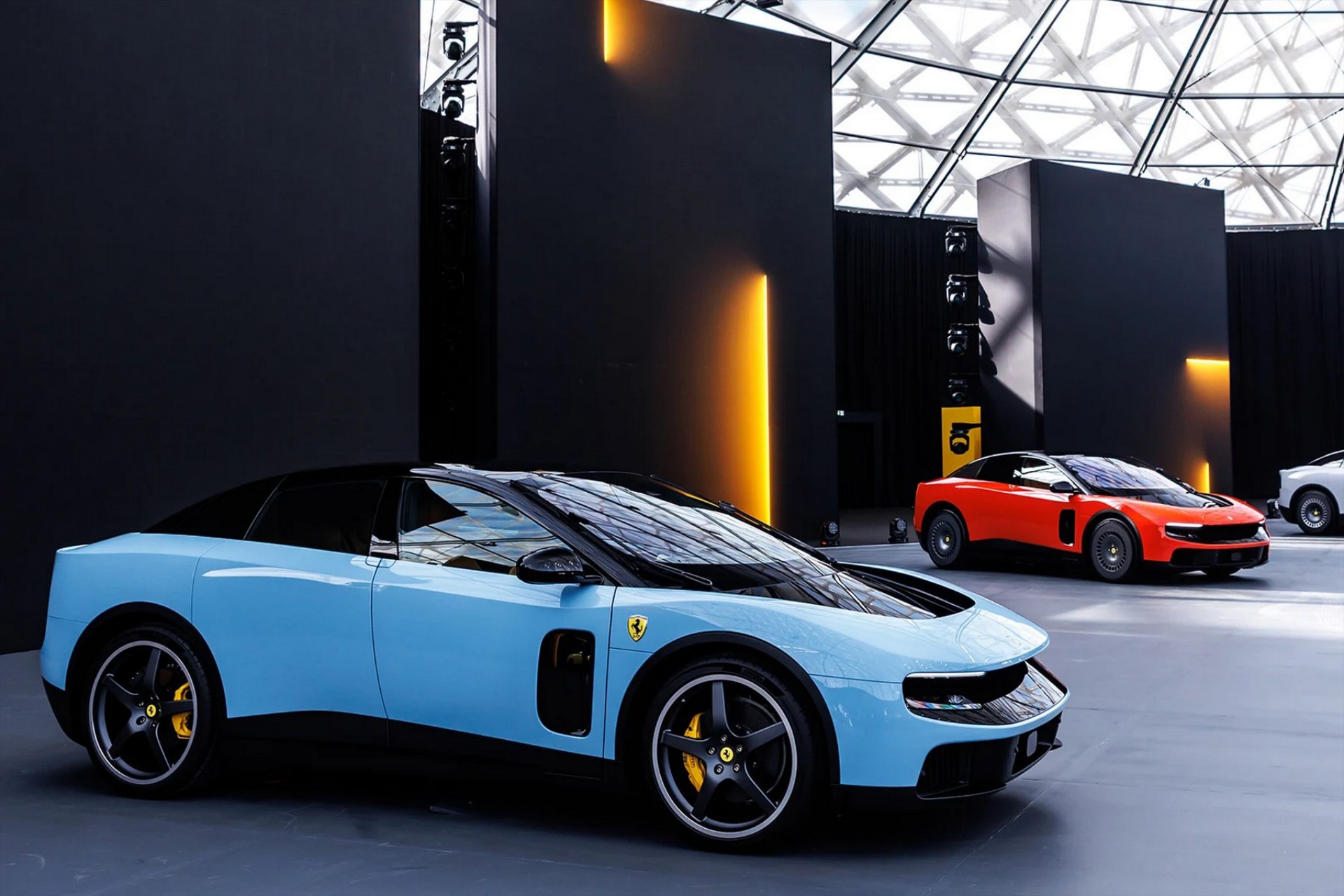 Η Ferrari Luce πήγε στις ΗΠΑ – Και αυτή είναι η τιμή της