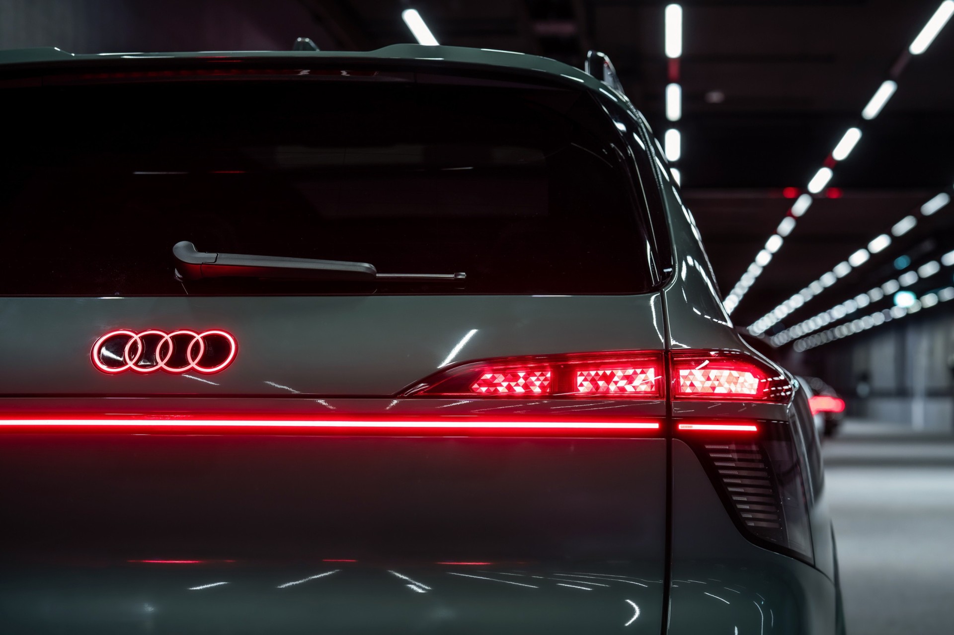 Το Audi με τα πιο hi-tech φώτα στον κόσμο – Λεπτά όσο μια ανθρώπινη τρίχα μαλλιών 