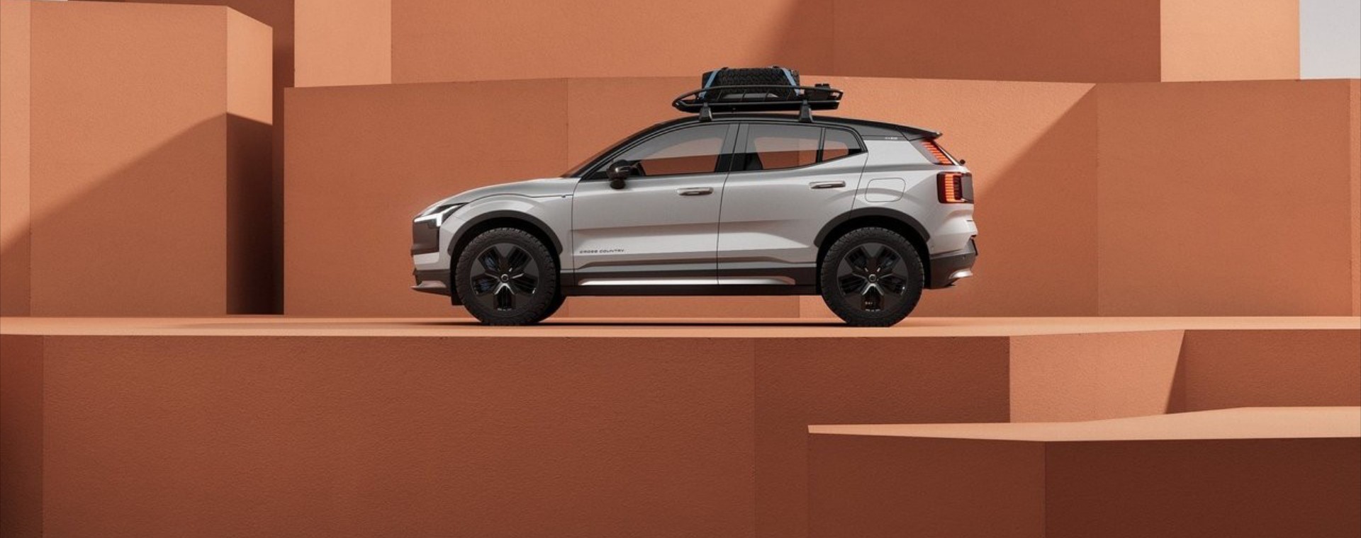 Στην Ελλάδα το φθηνότερο Volvo - SUV με 150 PS