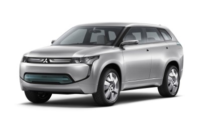 Τρία νέα Ηλεκτρικά και υβριδικά από Mitsubishi