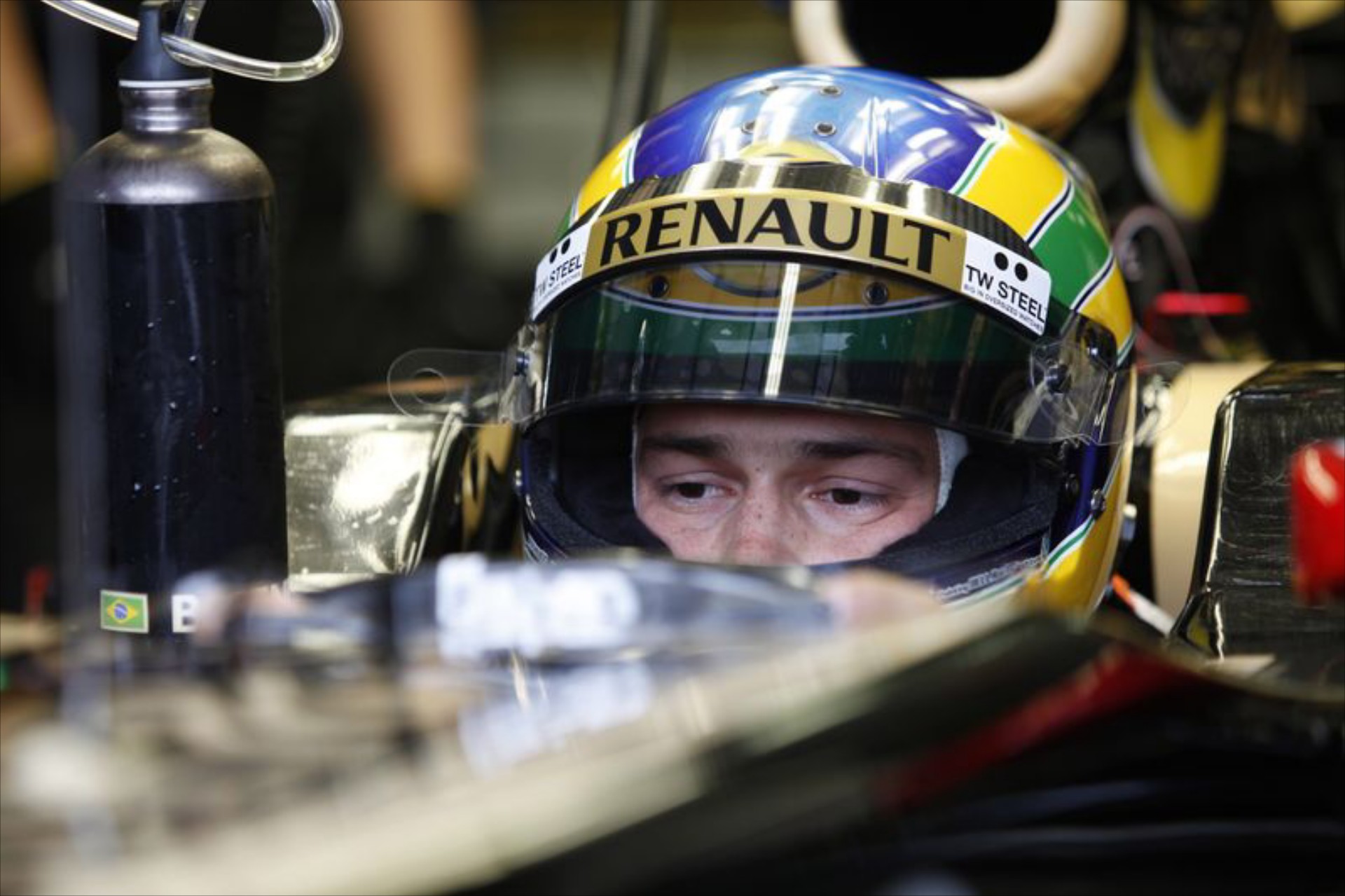 F1: O Senna αντικαθιστά τον Heidfeld στην Renault