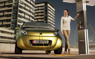 ΥΠΕΚΑ: Επιτροπή για τα ηλεκτρικά αυτοκίνητα