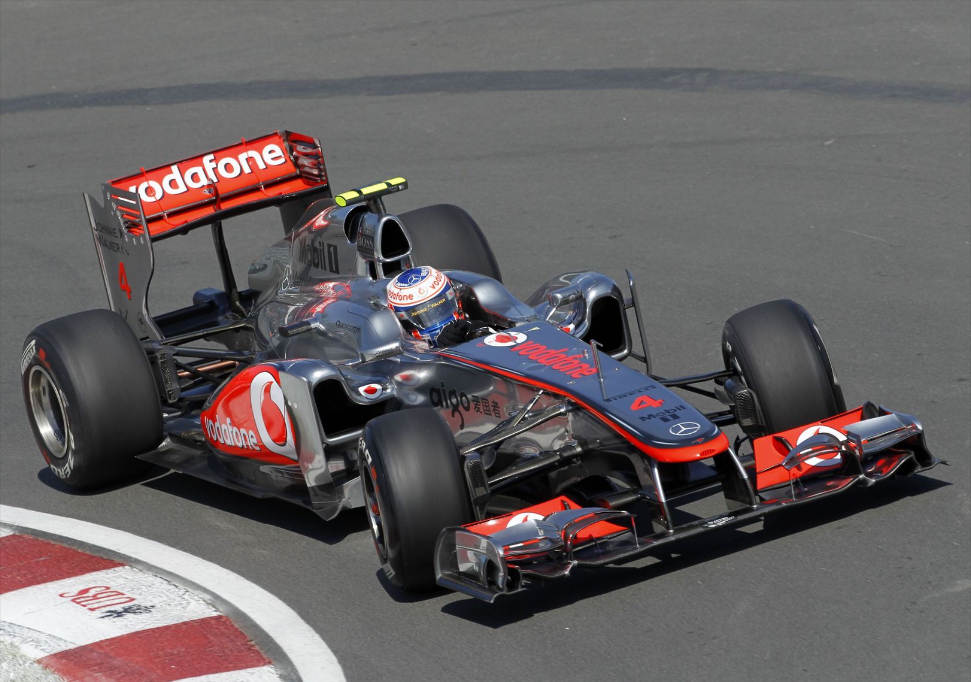 F1: Έδεσε τον Button η McLaren