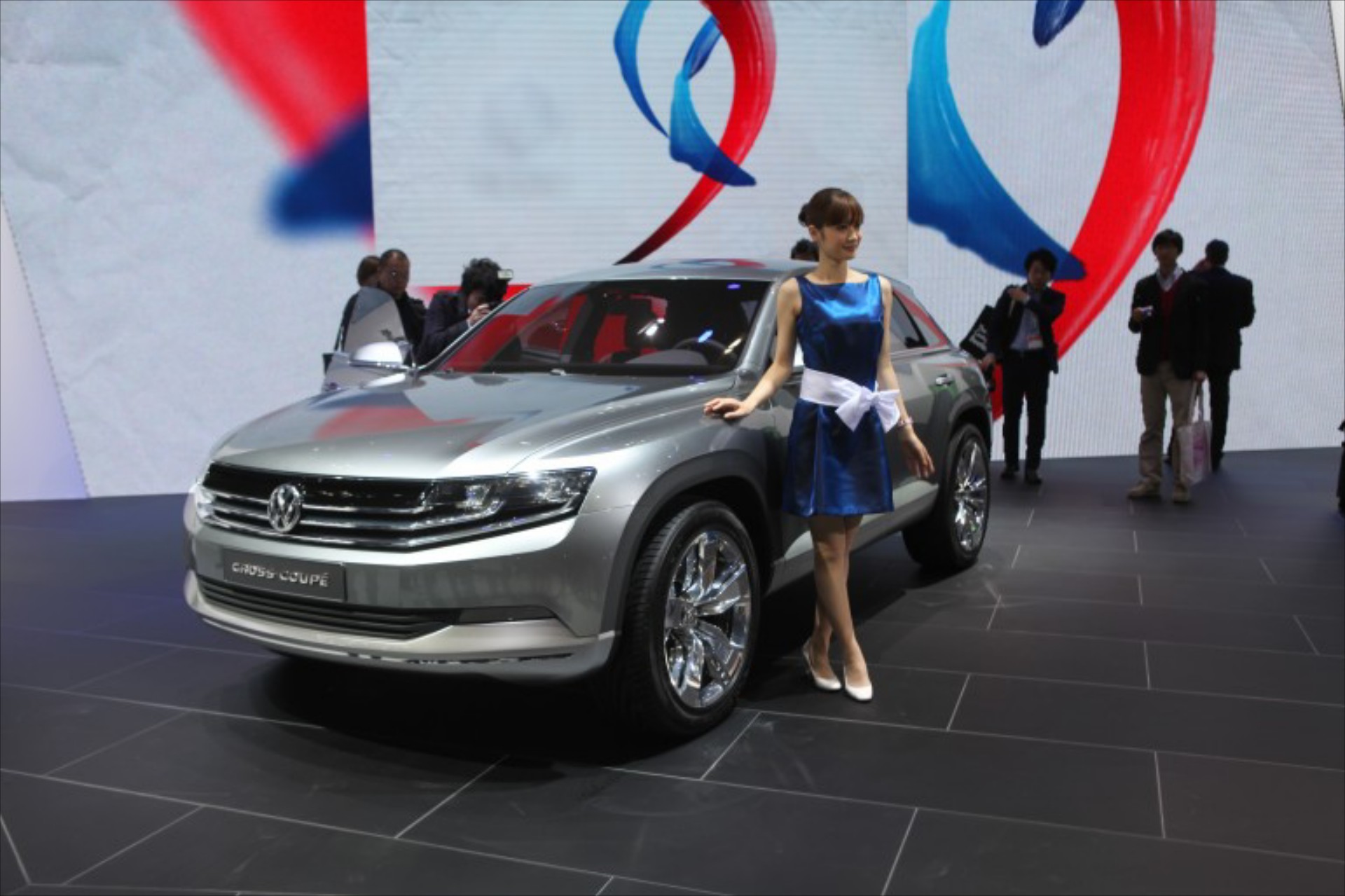 Νέο Tiguan ή compact SUV;

