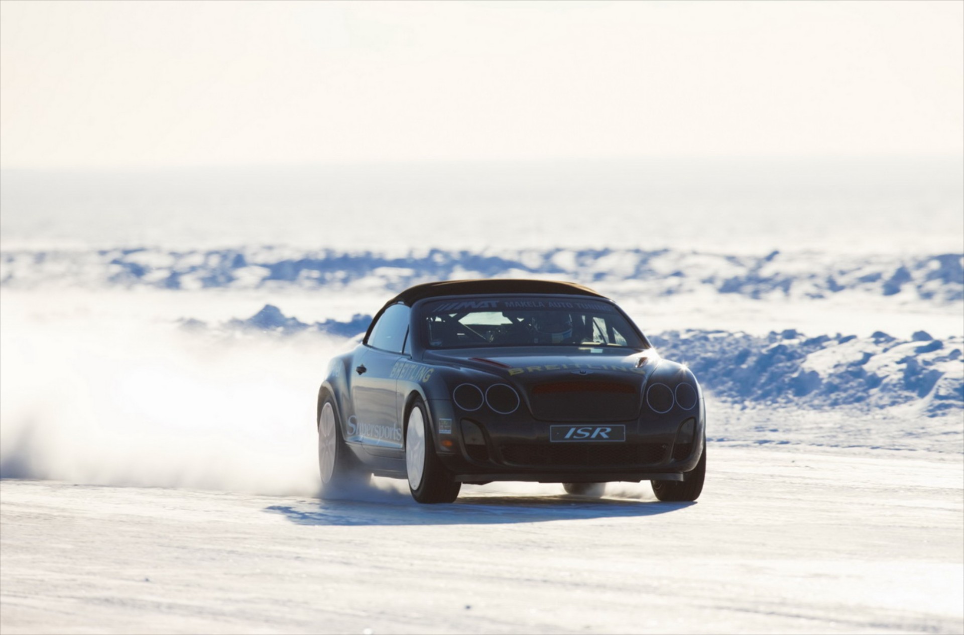 Bentley: Power on ice
