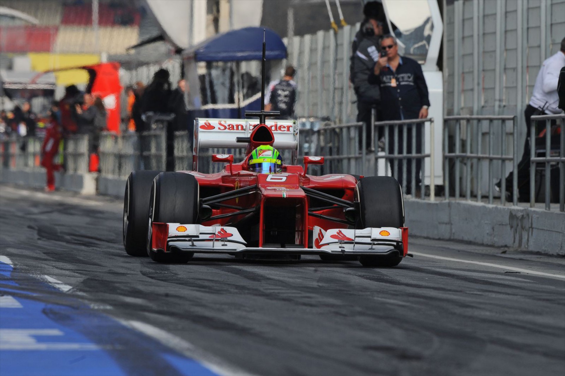 F1: Δεν βλέπουν βάθρο στην Ferrari