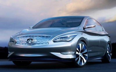 Ηλεκτρικό Infiniti LE στη Νέα Υόρκη

