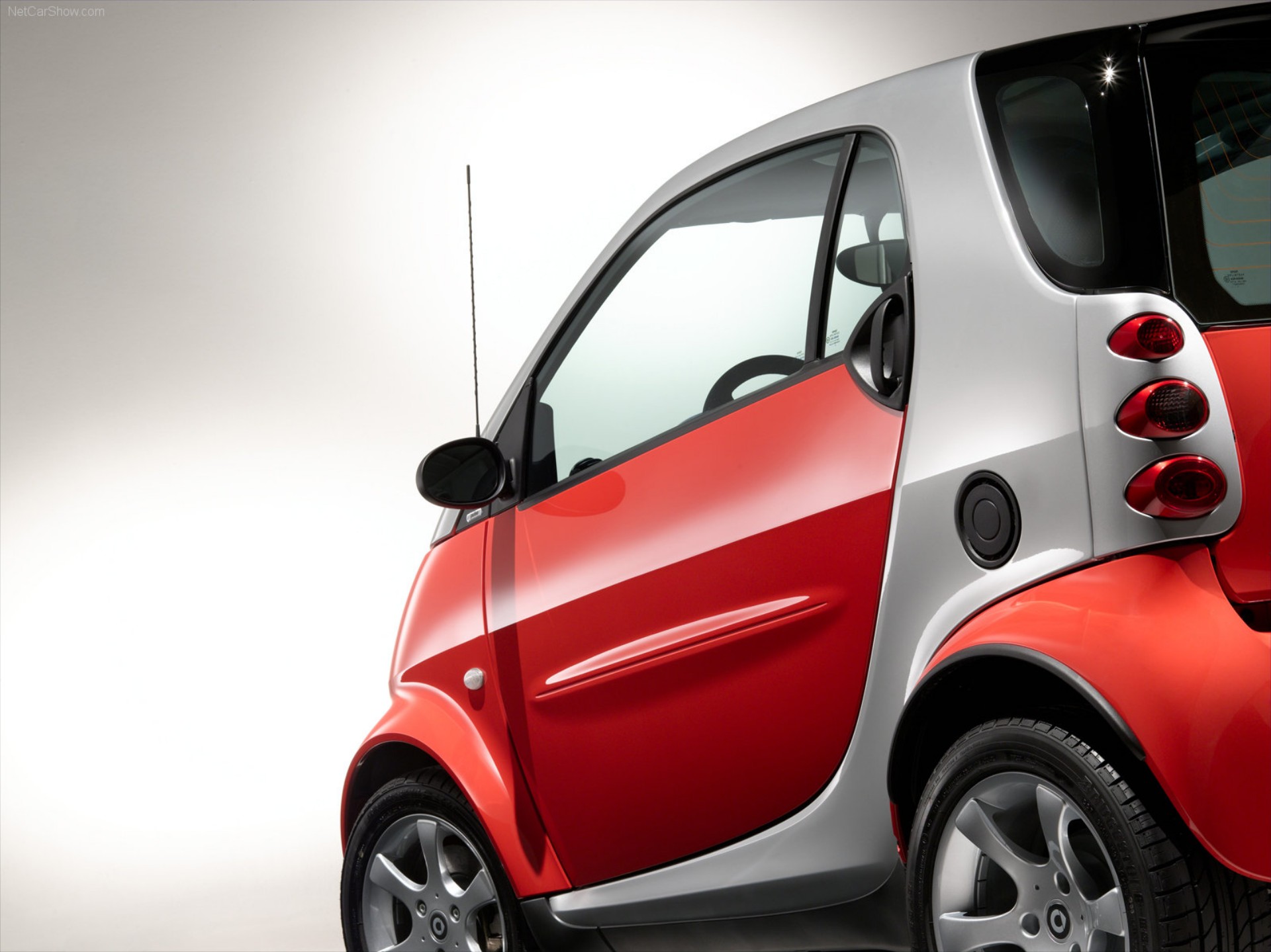 Smart: Νέα πακέτα Service
