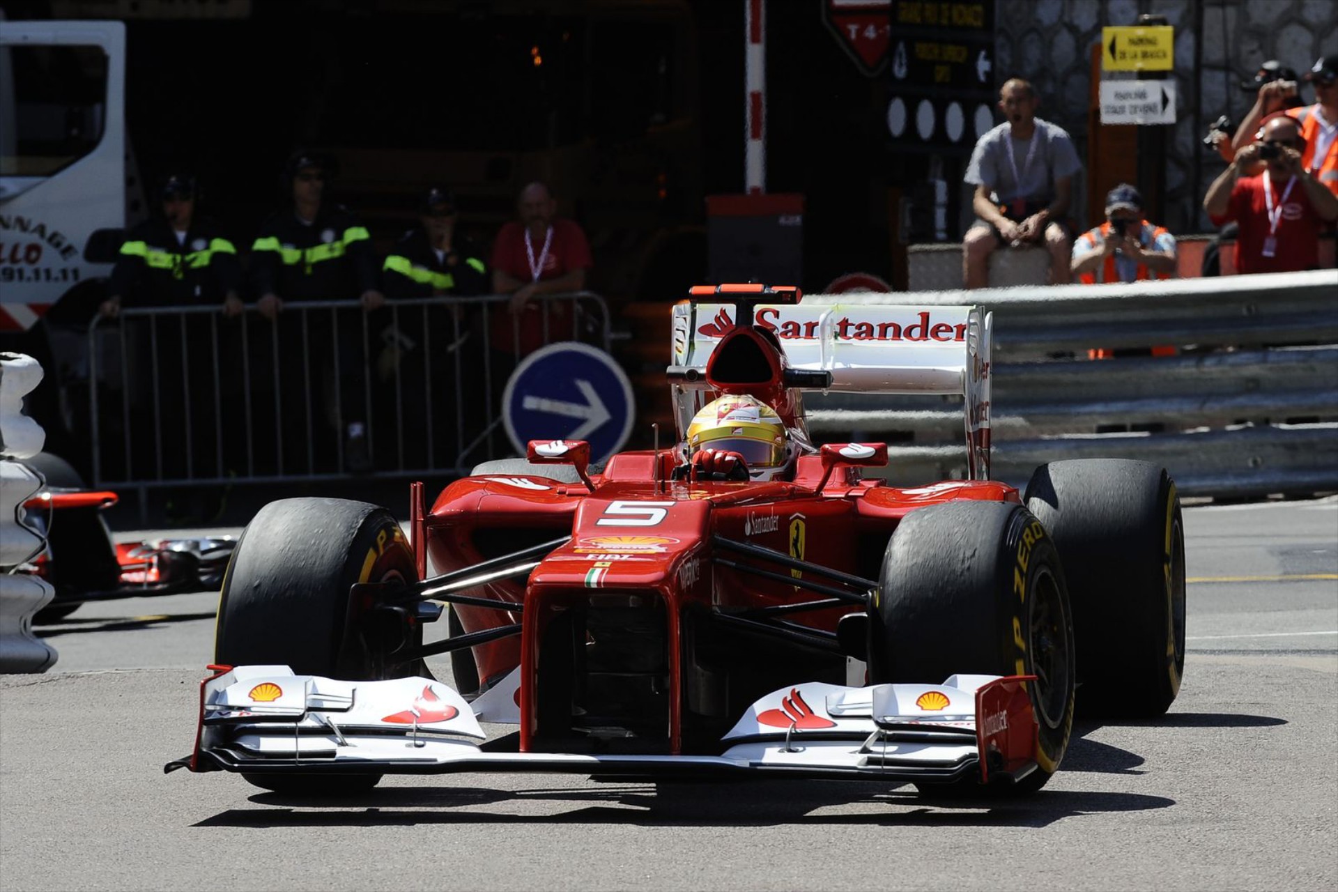 F1: Ferrari και McLaren στην κορυφή