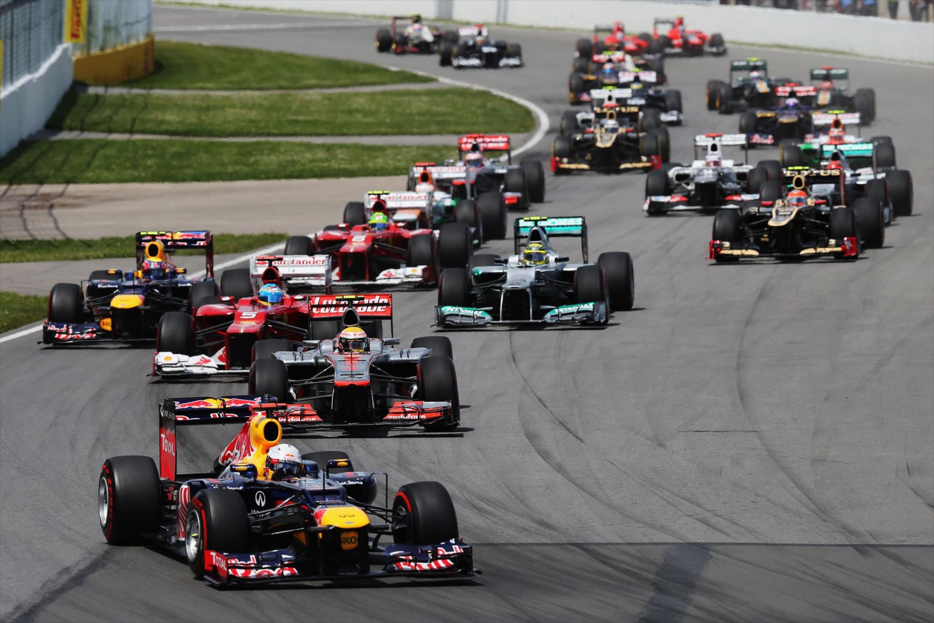 F1: Το μυστήριο με τα ελαστικά παραμένει