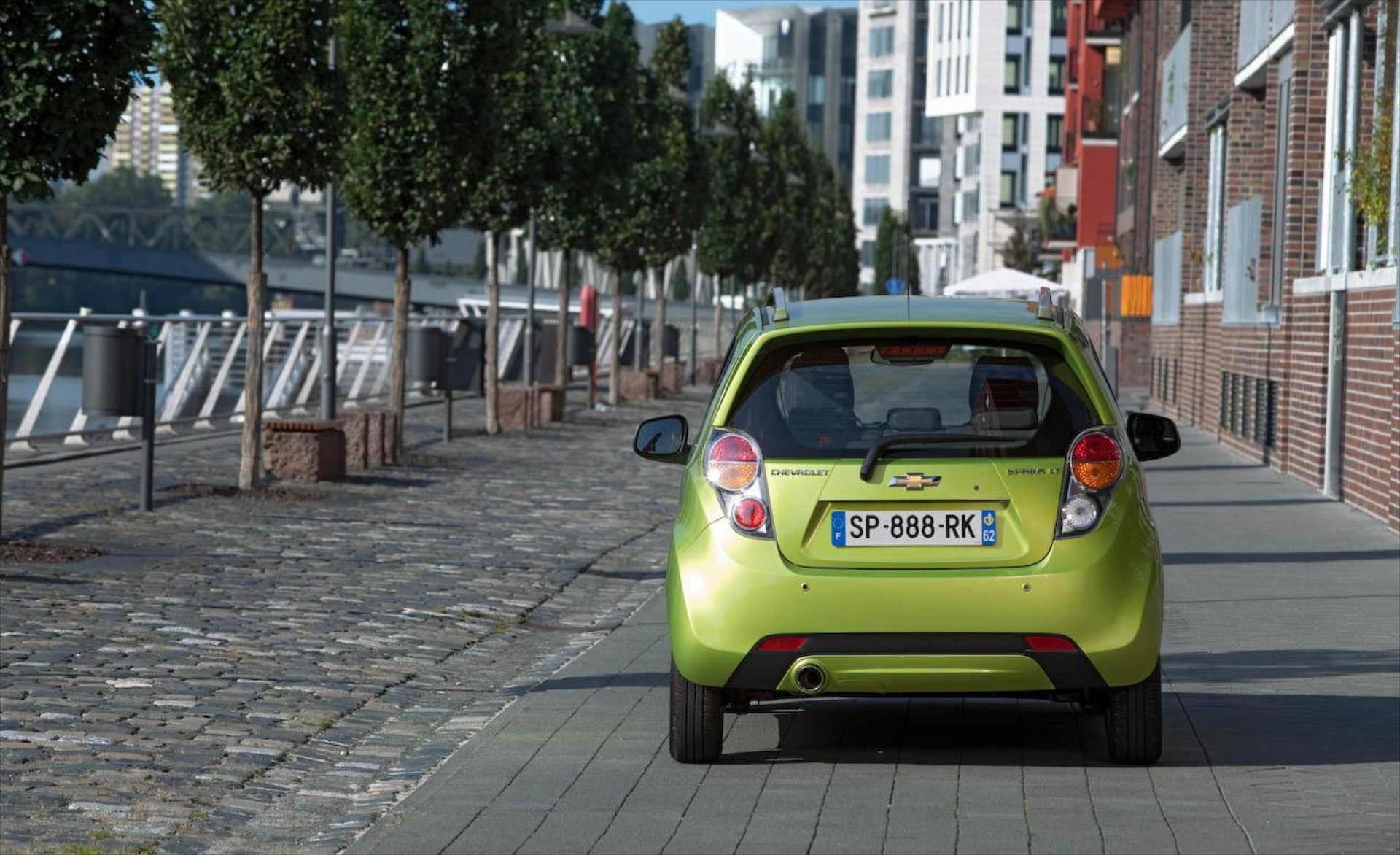 Chevrolet: Spark, Cruze, Orlando με δώρο το kit υγραερίου