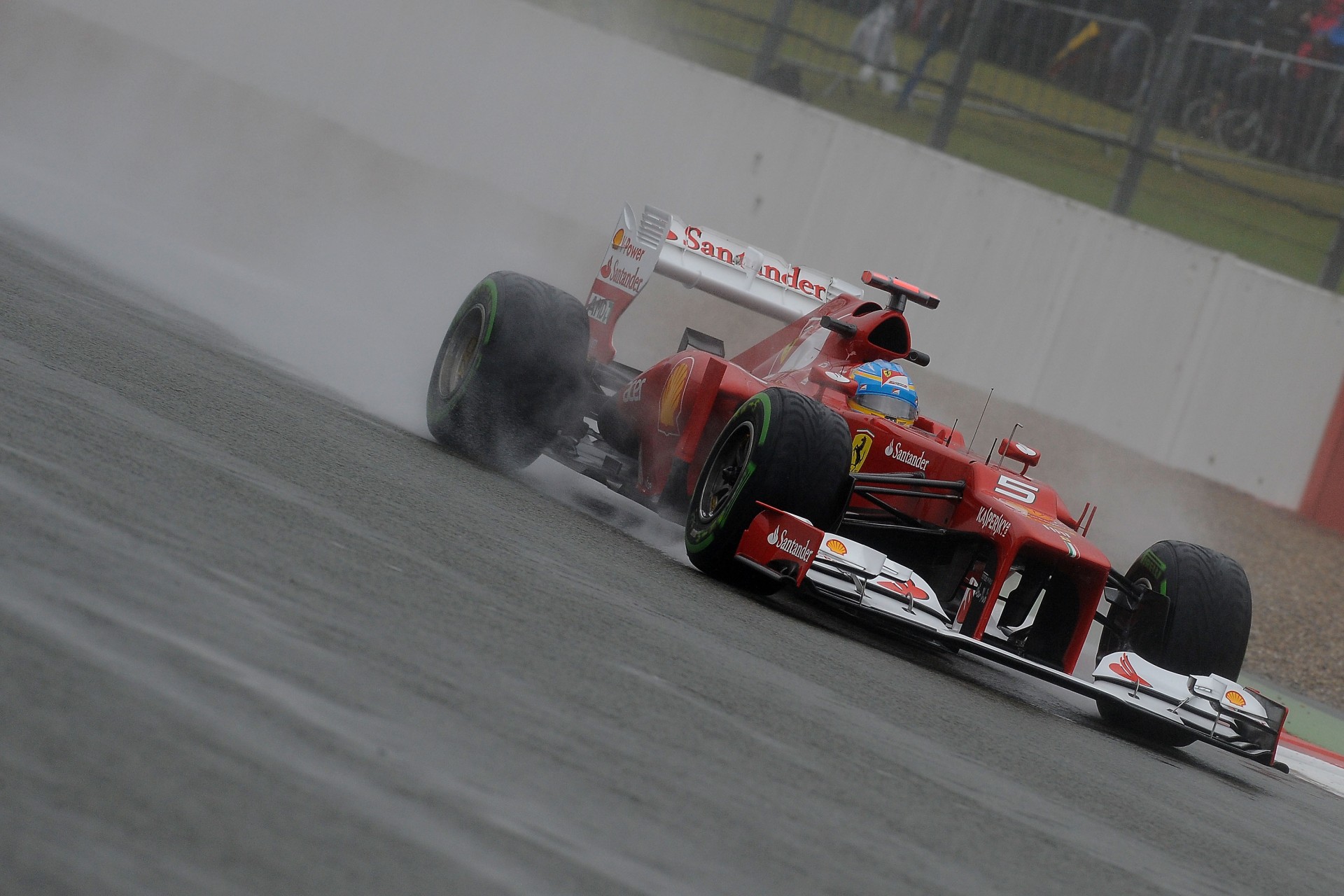 Alonso: Pole με ... κατακλεισμό στο Silverstone