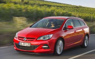 Opel Astra facelift 2013