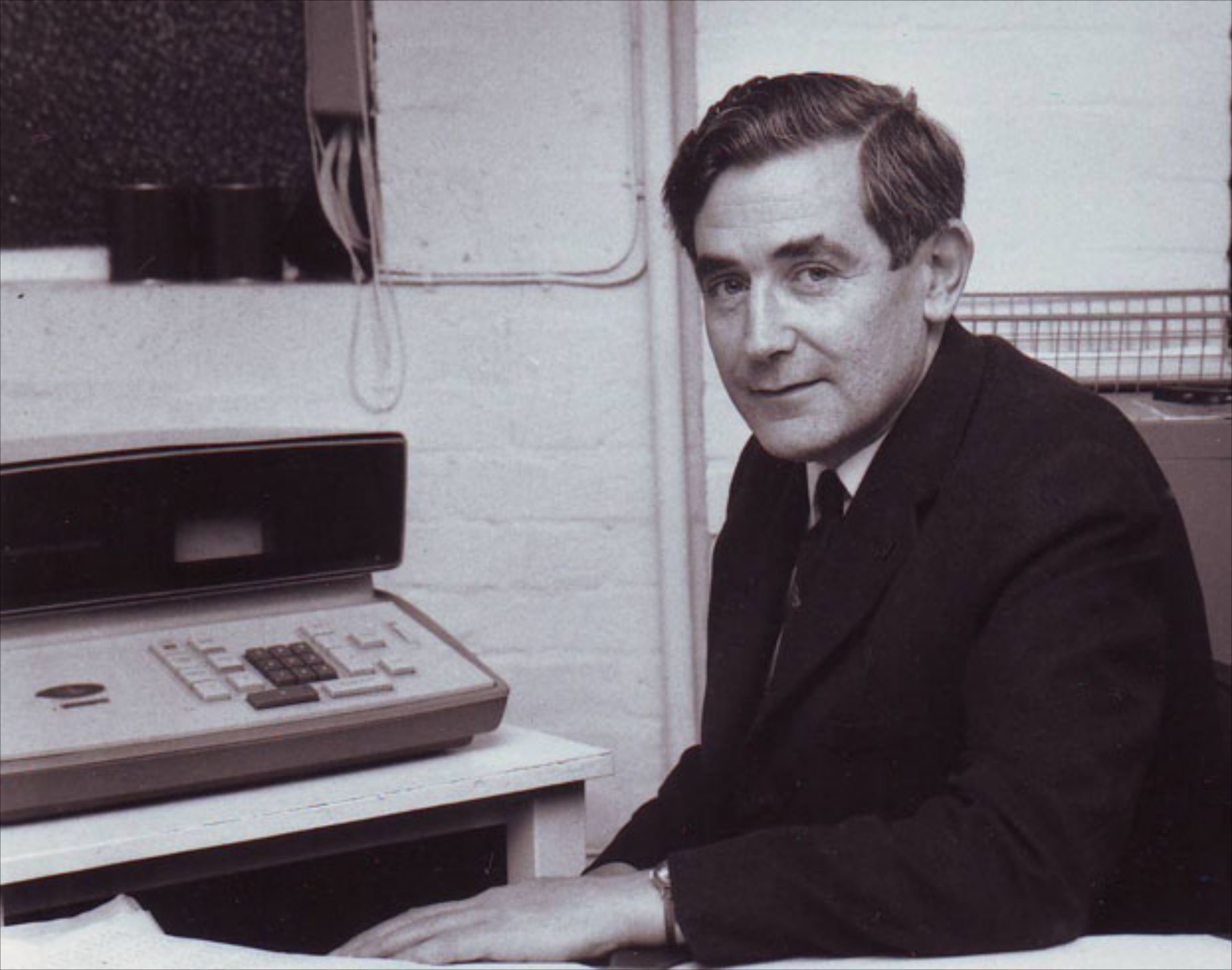 Mike Hewland (1922-2012)