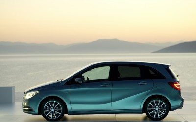 Νέοι 4κύλινδροι κινητήρες για τη Mercedes