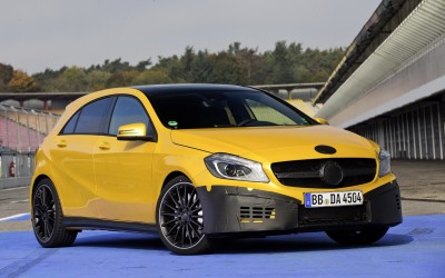 Mercedes A45 AMG: Πρώτες εικόνες