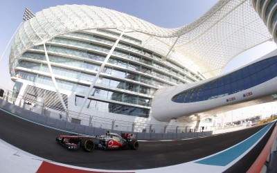 Στην pole position o Hamilton