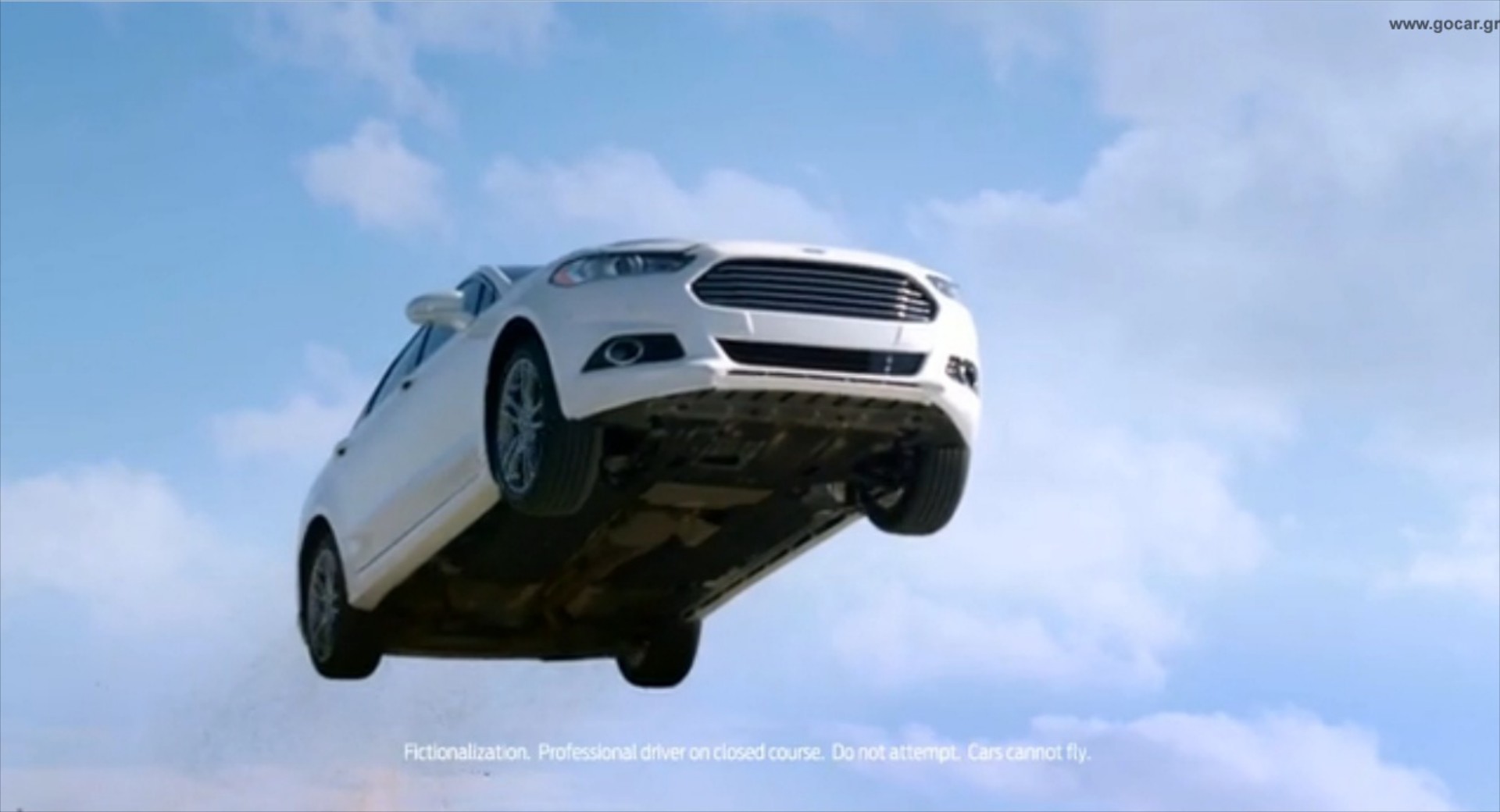 Ford Mondeo: Ιπτάμενο σε διαφημιστική καμπάνια
