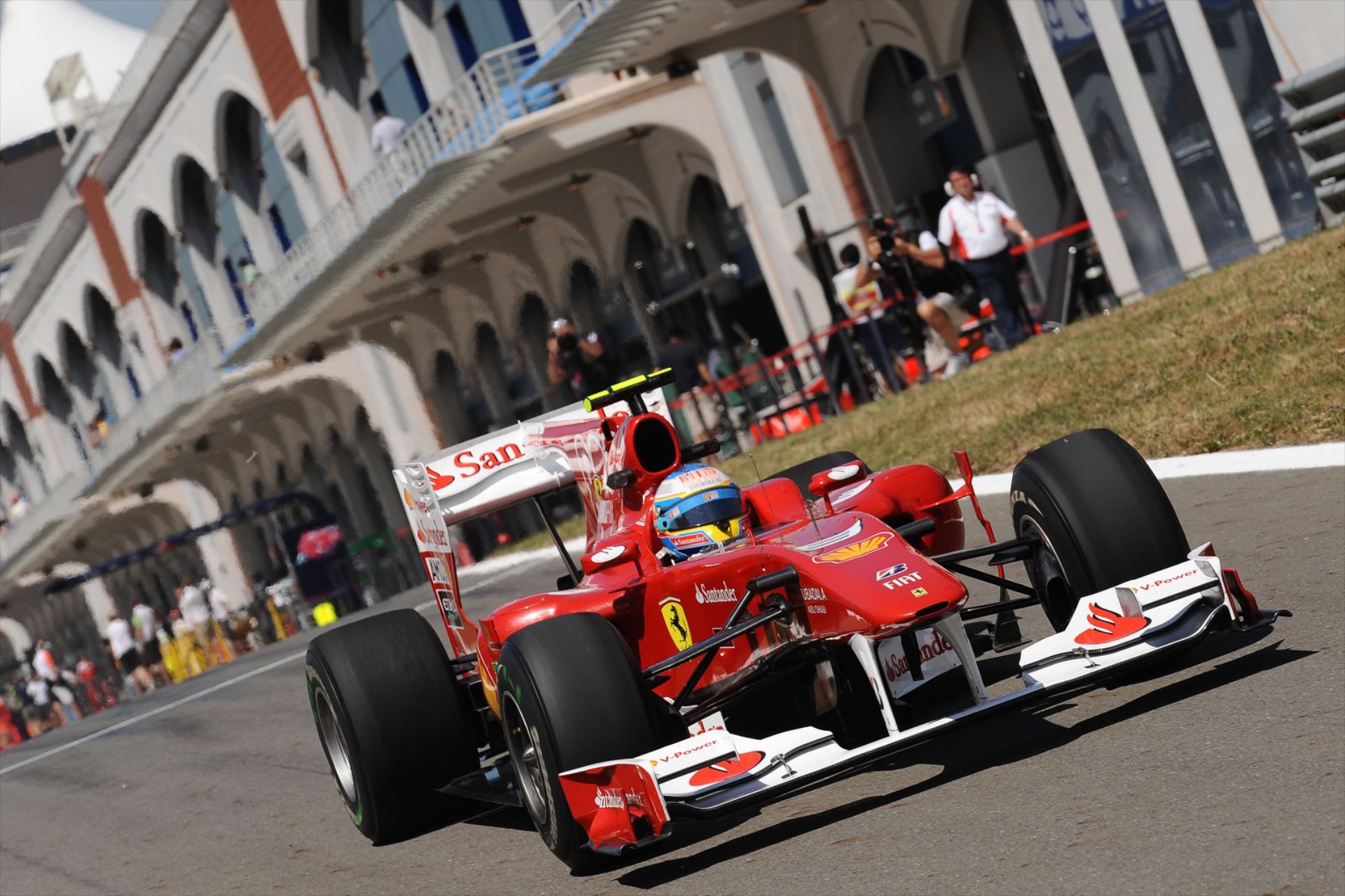 Αποκλειστικό: O Bernie Ecclestone στο GoCar