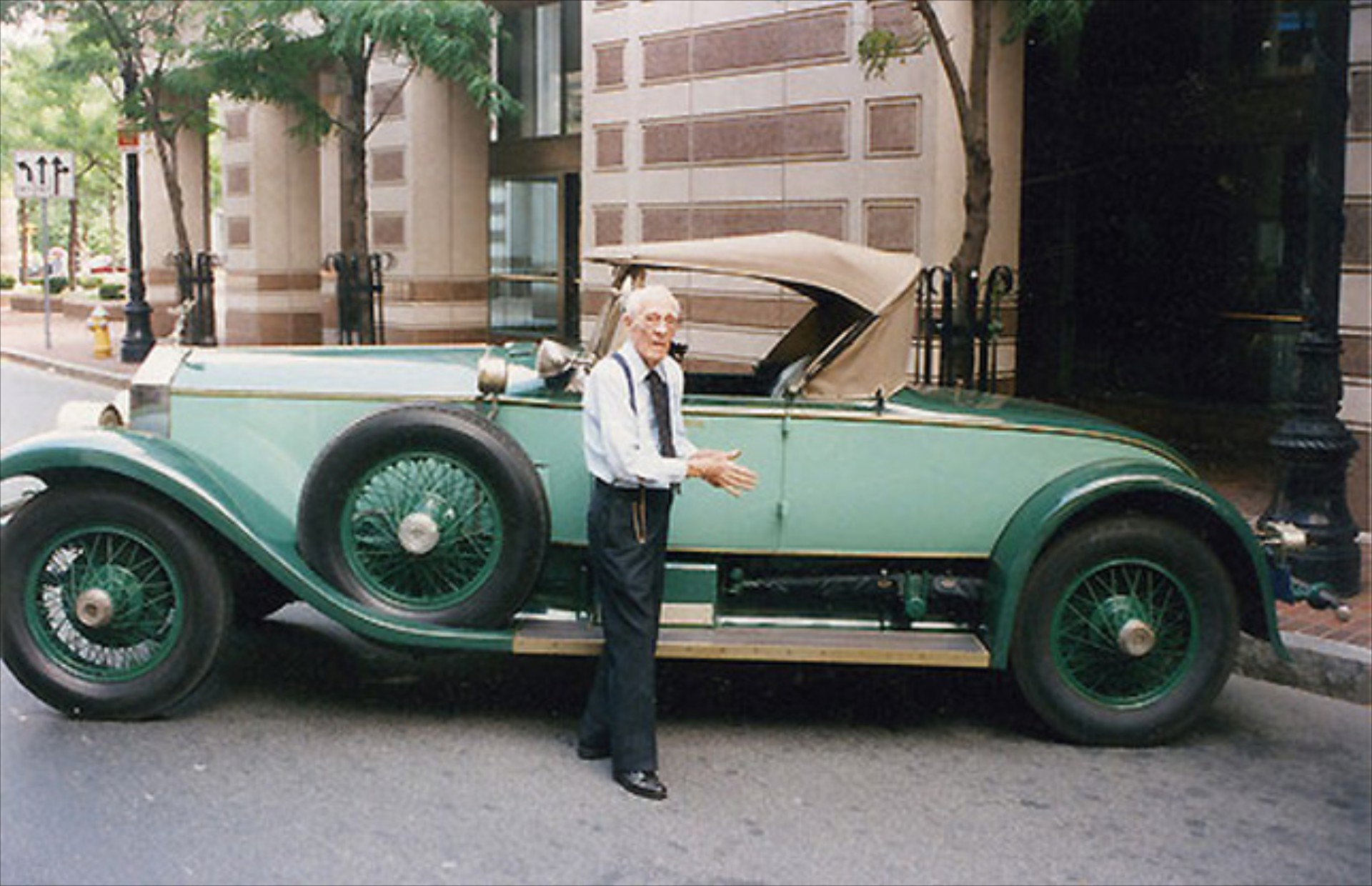 Οδηγούσε Rolls Royce για 77 χρόνια
