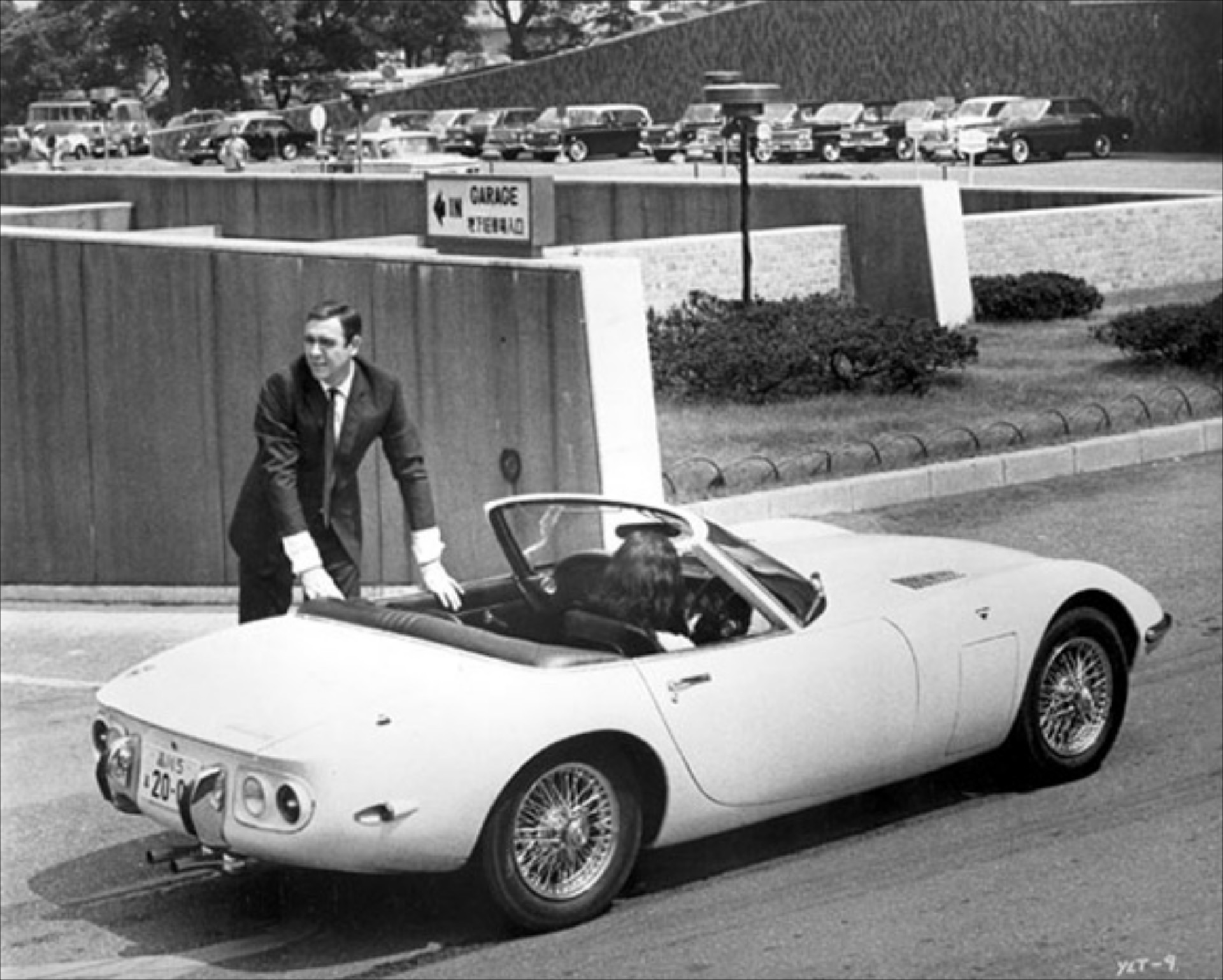 Toyota sports cars: 2000GT