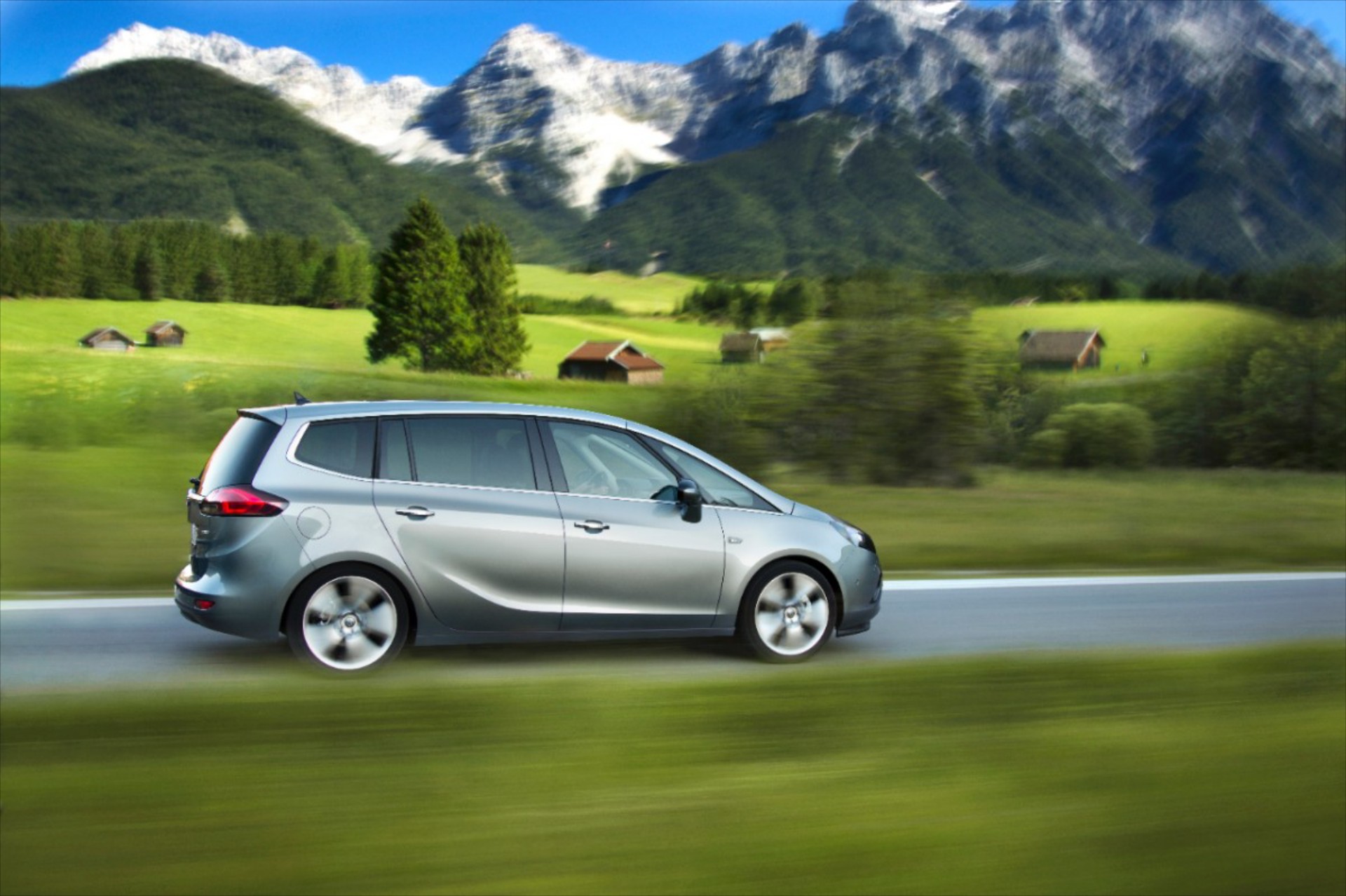 Νέο Zafira Tourer 1.6 CDTI στη Γενεύη