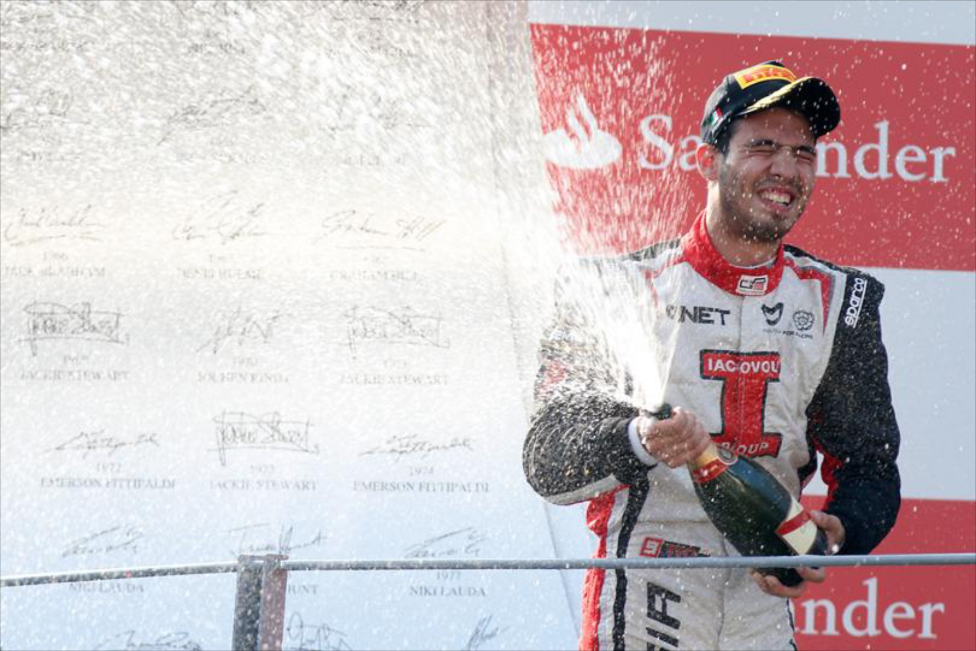 Ο Ευτύχιος Έλληνας στο GoCar