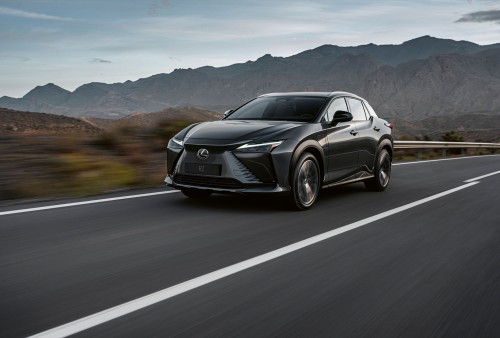 LEXUS RZ (2023)