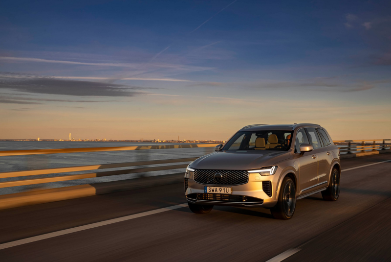XC90