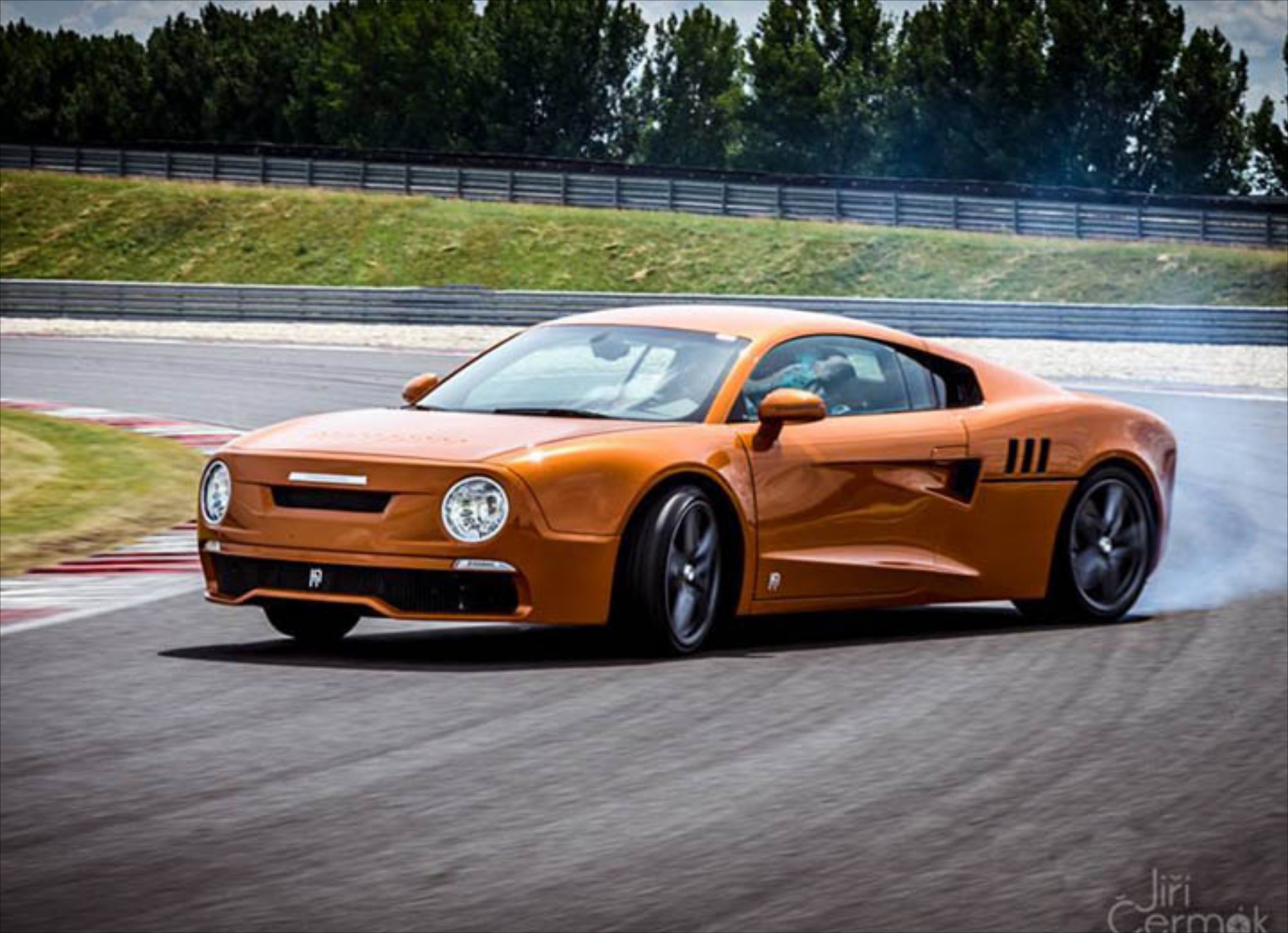 Το σύγχρονο Skoda 130 RS σε δράση (+video)