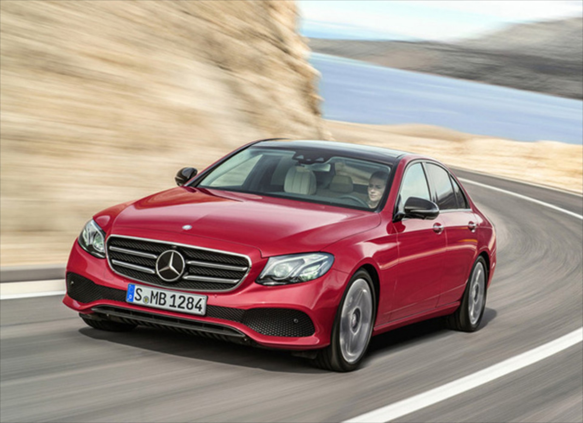 Επίσημη αποκάλυψη της νέας E-Class (video)