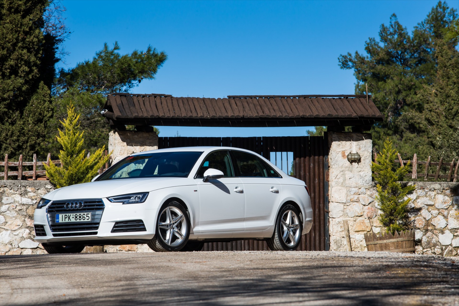 Νέο Audi A4 από 31.540 ευρώ

