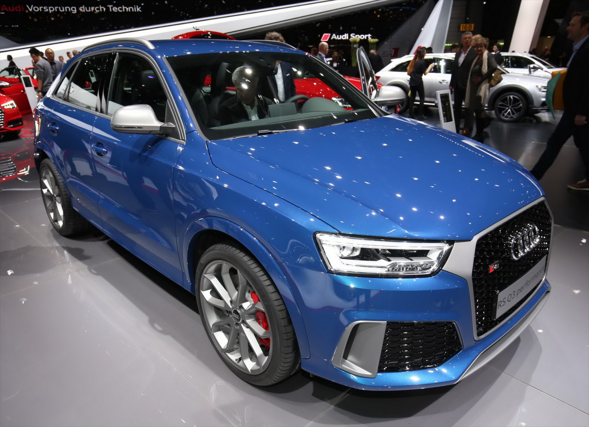 Audi RS Q3 performance με 367PS