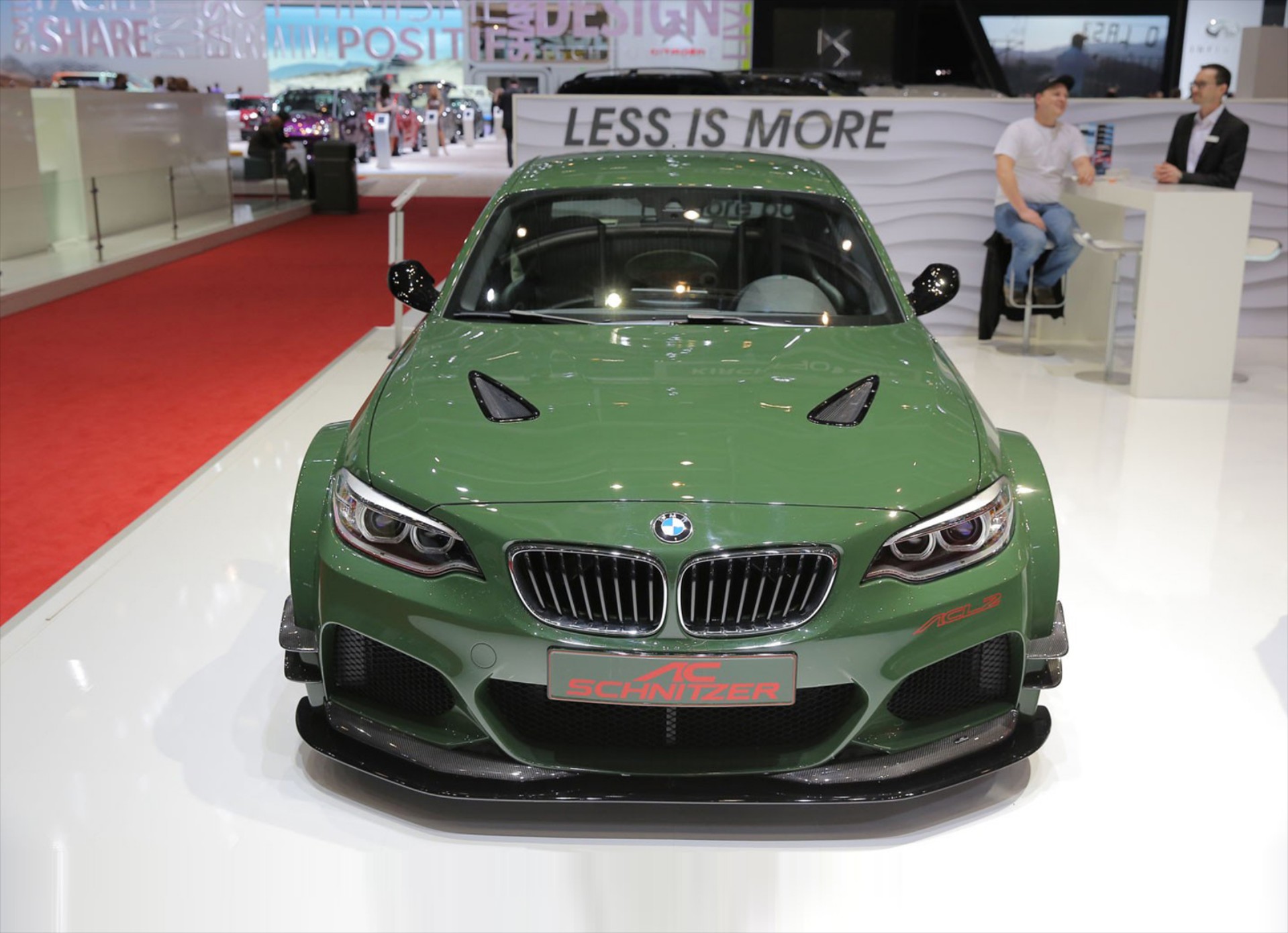 BMW M235i βάζει τα γυαλιά στην Μ2