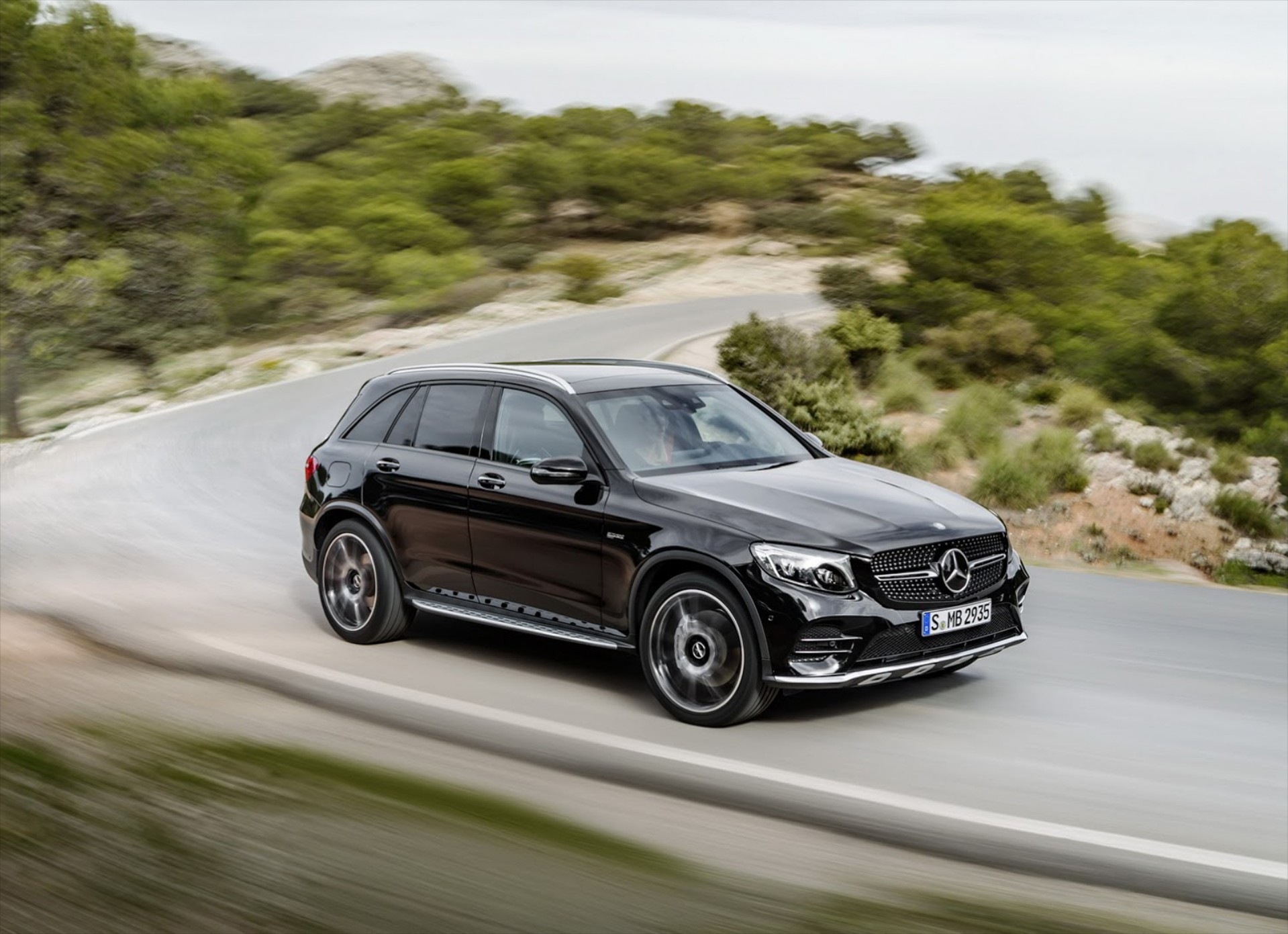 Mercedes-AMG GLC 43 4MATIC με 367PS