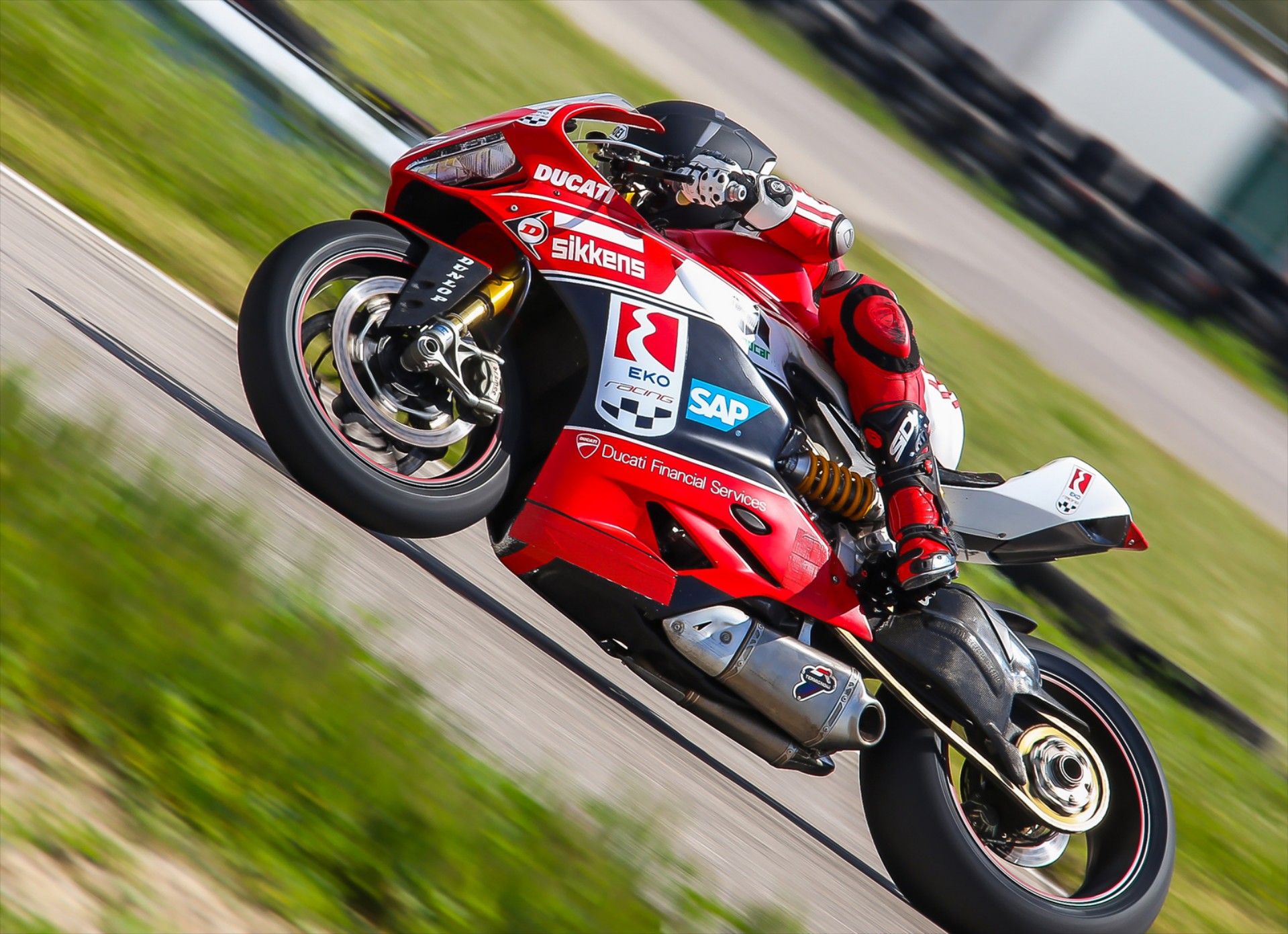 Kosmocar-EKO Ducati Team έτοιμη για το ΠΠΤ2016