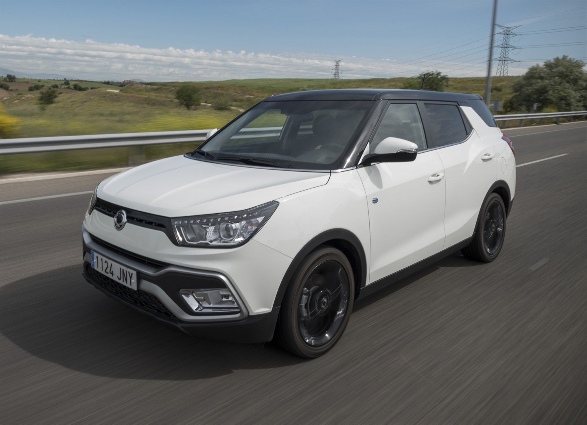 ΠΡΩΤΗ ΟΔΗΓΗΣΗ: SsangYong XLV 1.6 Diesel AWD