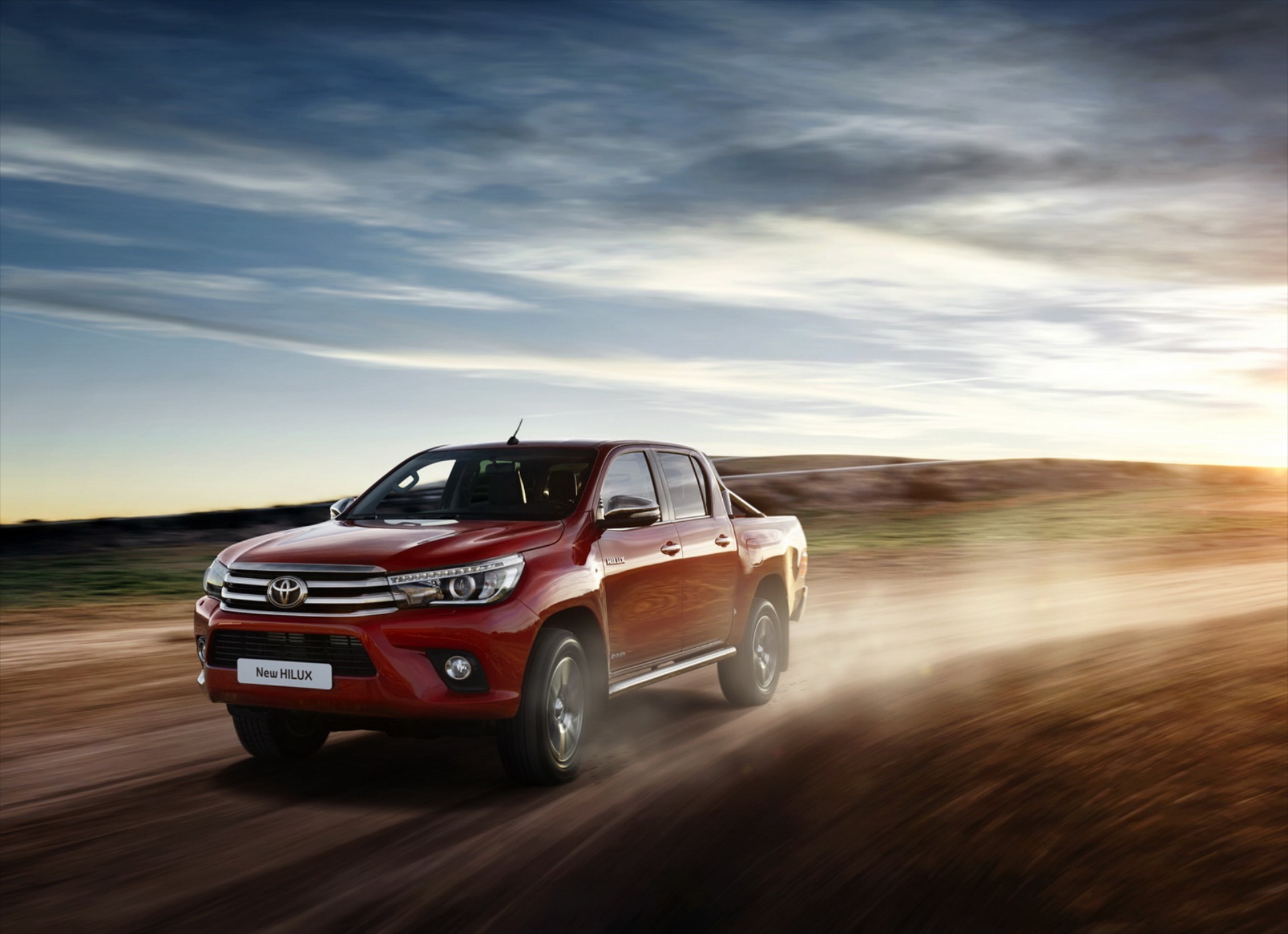 Νέο Toyota Hilux από 23.185 ευρώ