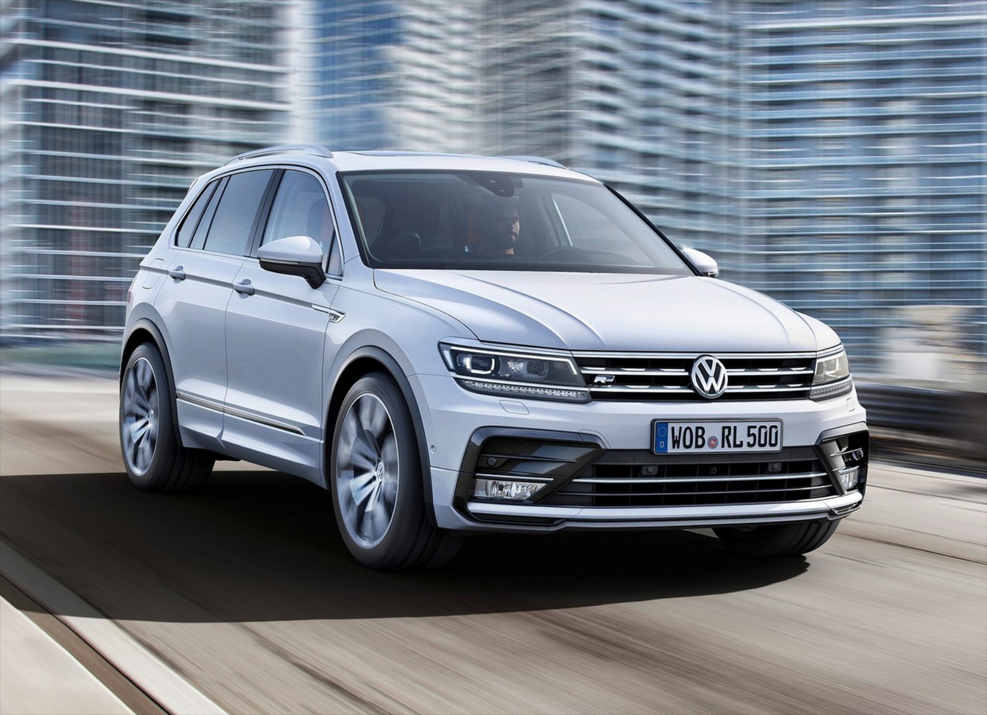 Νέο Volkswagen Tiguan TSI 220 ίππων