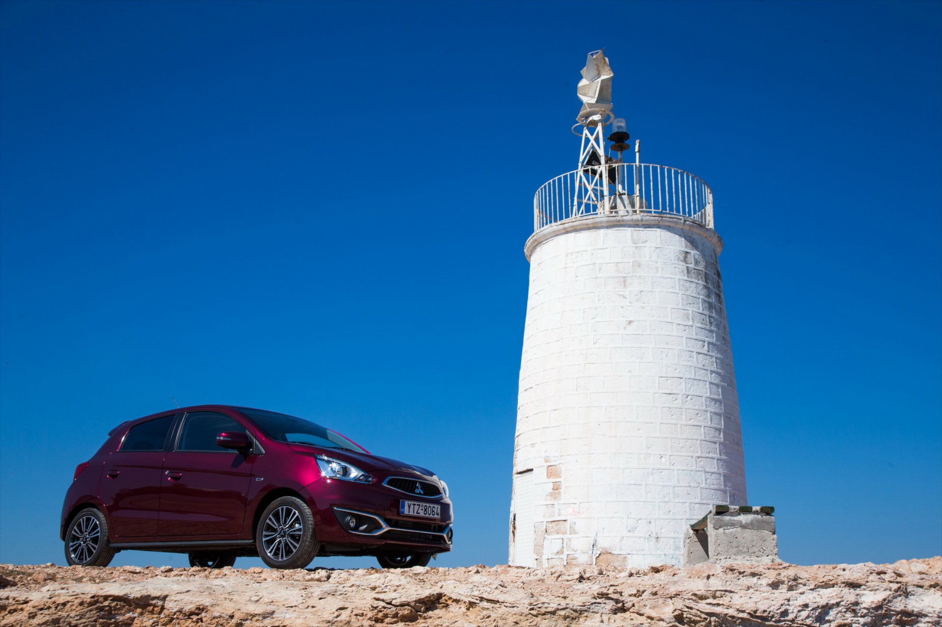 MITSUBISHI SPACE STAR: Το έξυπνο μικρό