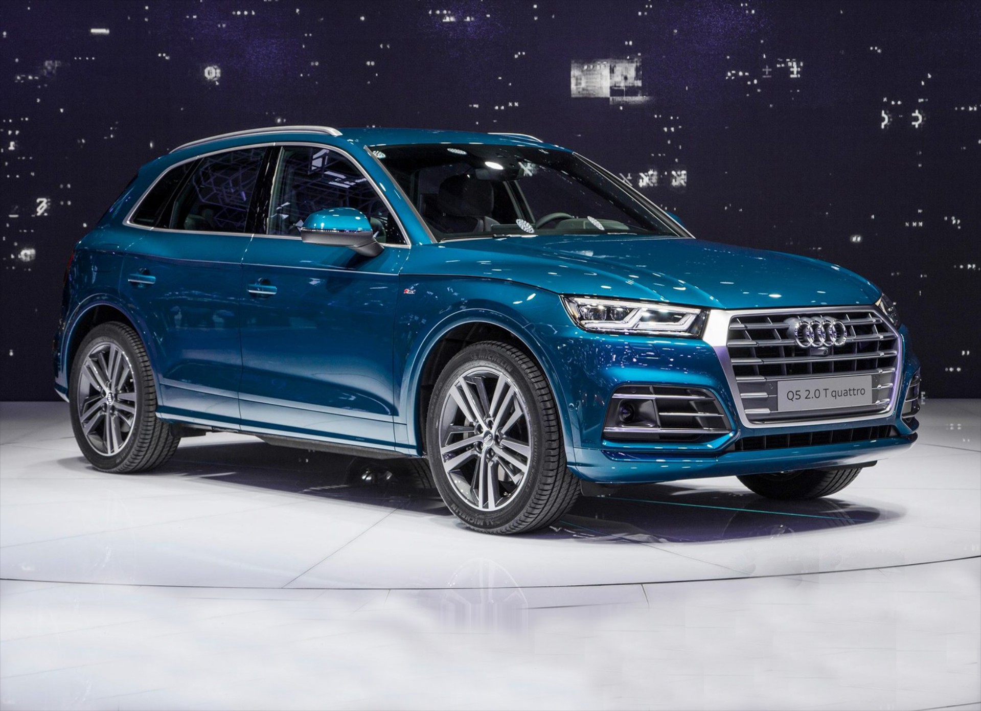 Παρουσιάστηκε το νέο Audi Q5 (video)