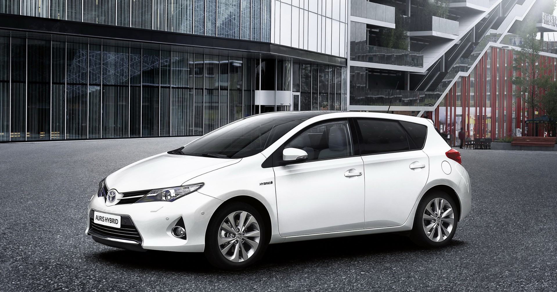 Toyota Auris Hybrid