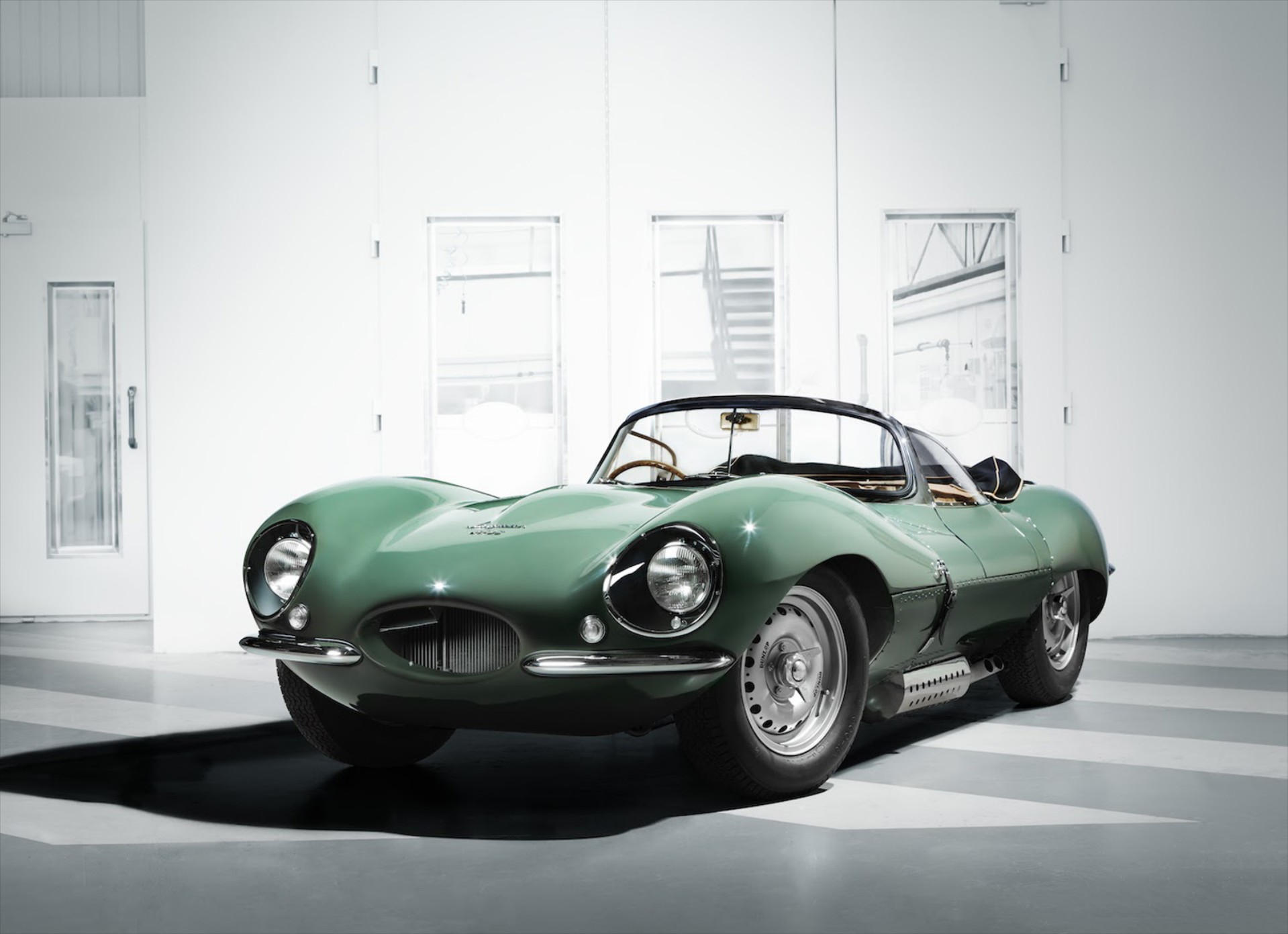 Jaguar XKSS: Ο θρύλος ξαναγεννιέται
