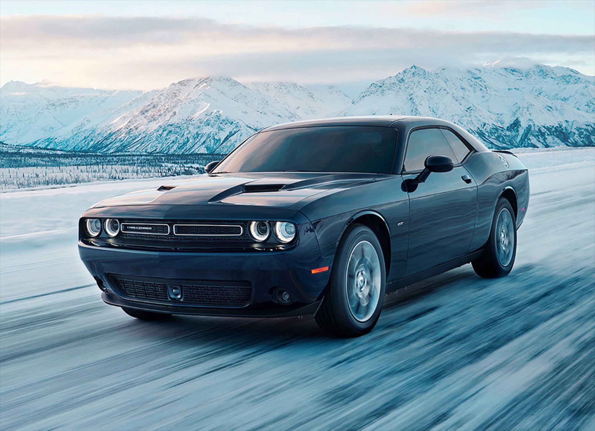 Νέο Dodge Challenger με V6 και τετρακίνηση