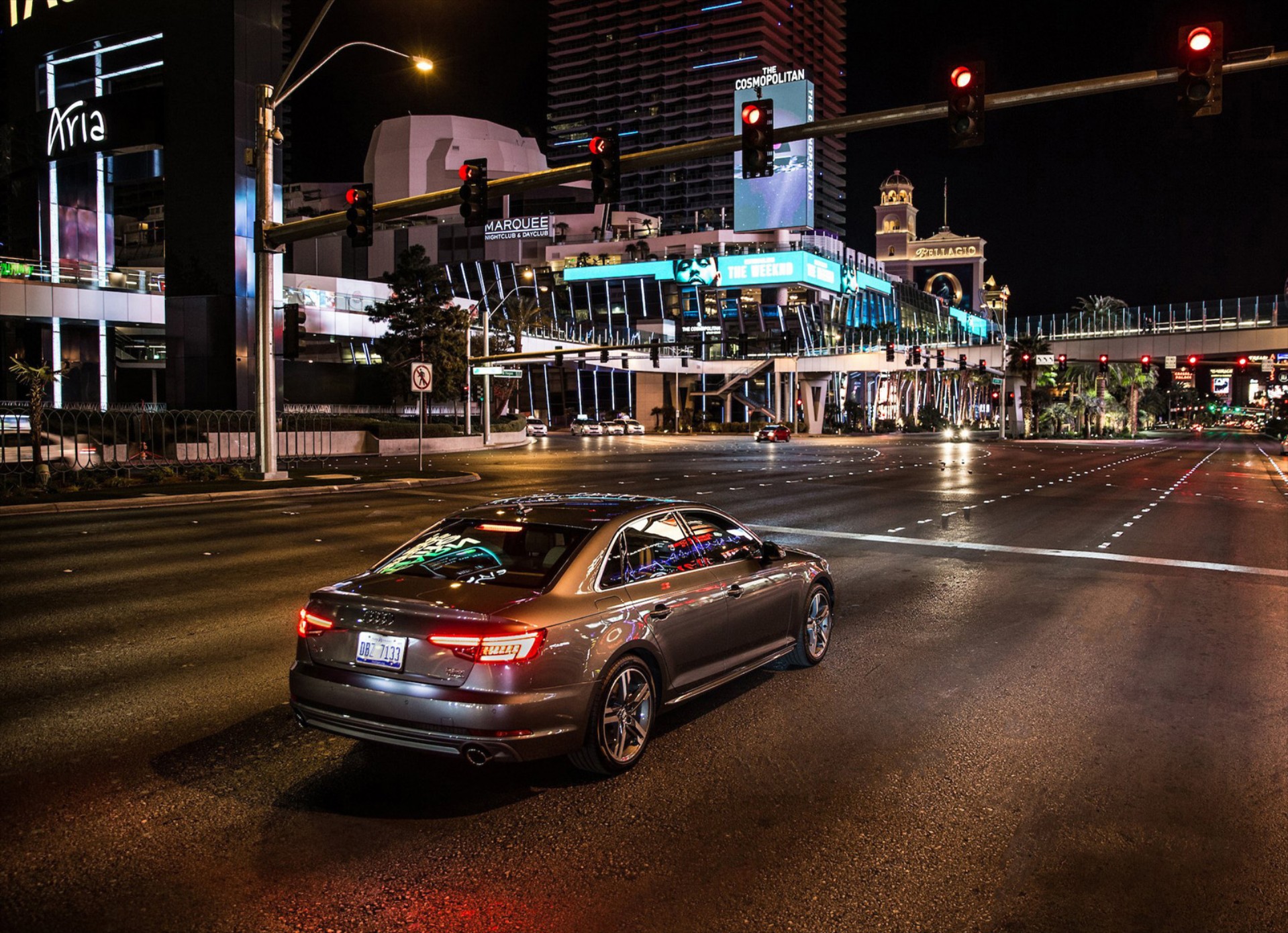 Video: Η Audi… ακυρώνει τα κόκκινα φανάρια