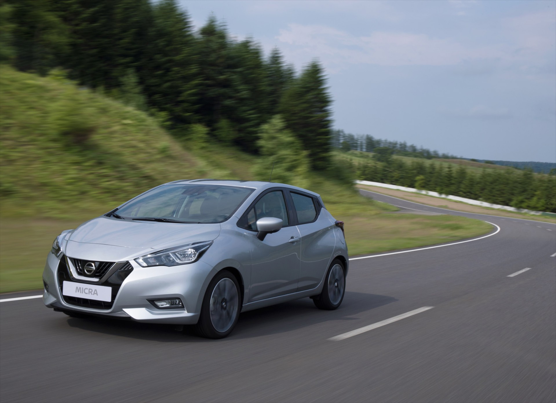 Η Nissan περιμένει πώς και πώς το νέο Micra