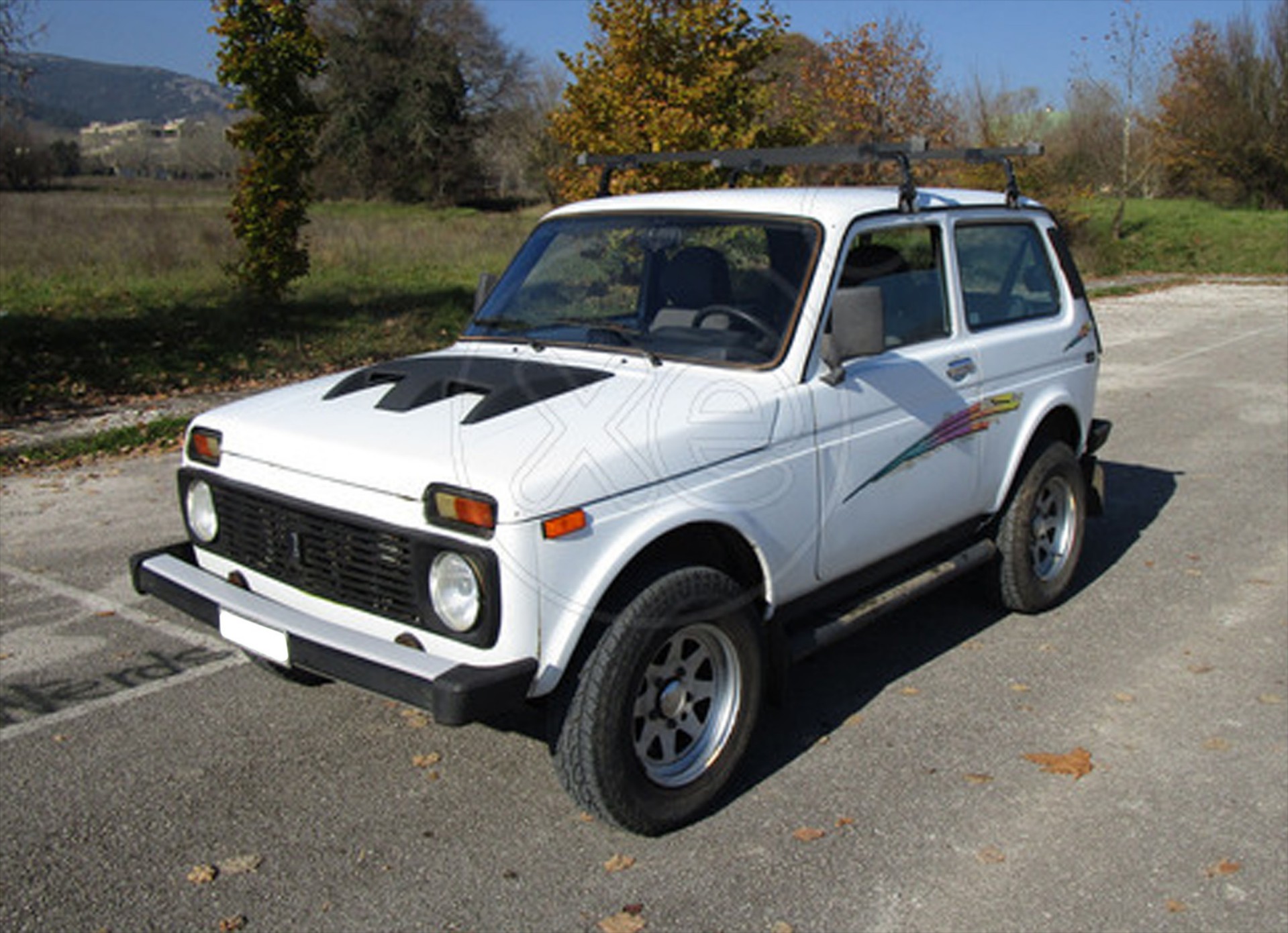 5 Μεταχειρισμένα Lada Niva από 2.000 ευρώ