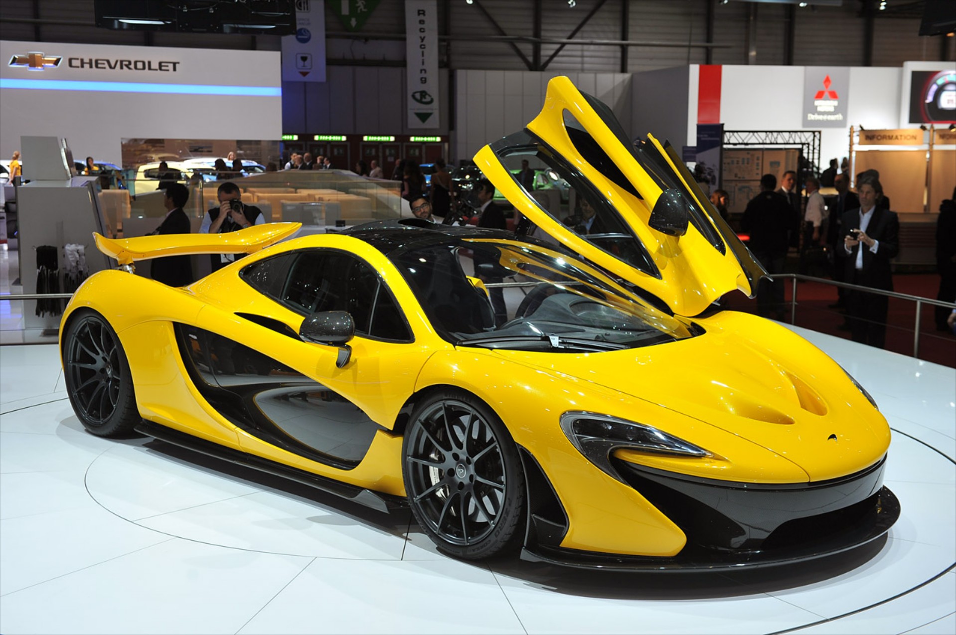 McLaren P1 στη Γενεύη 