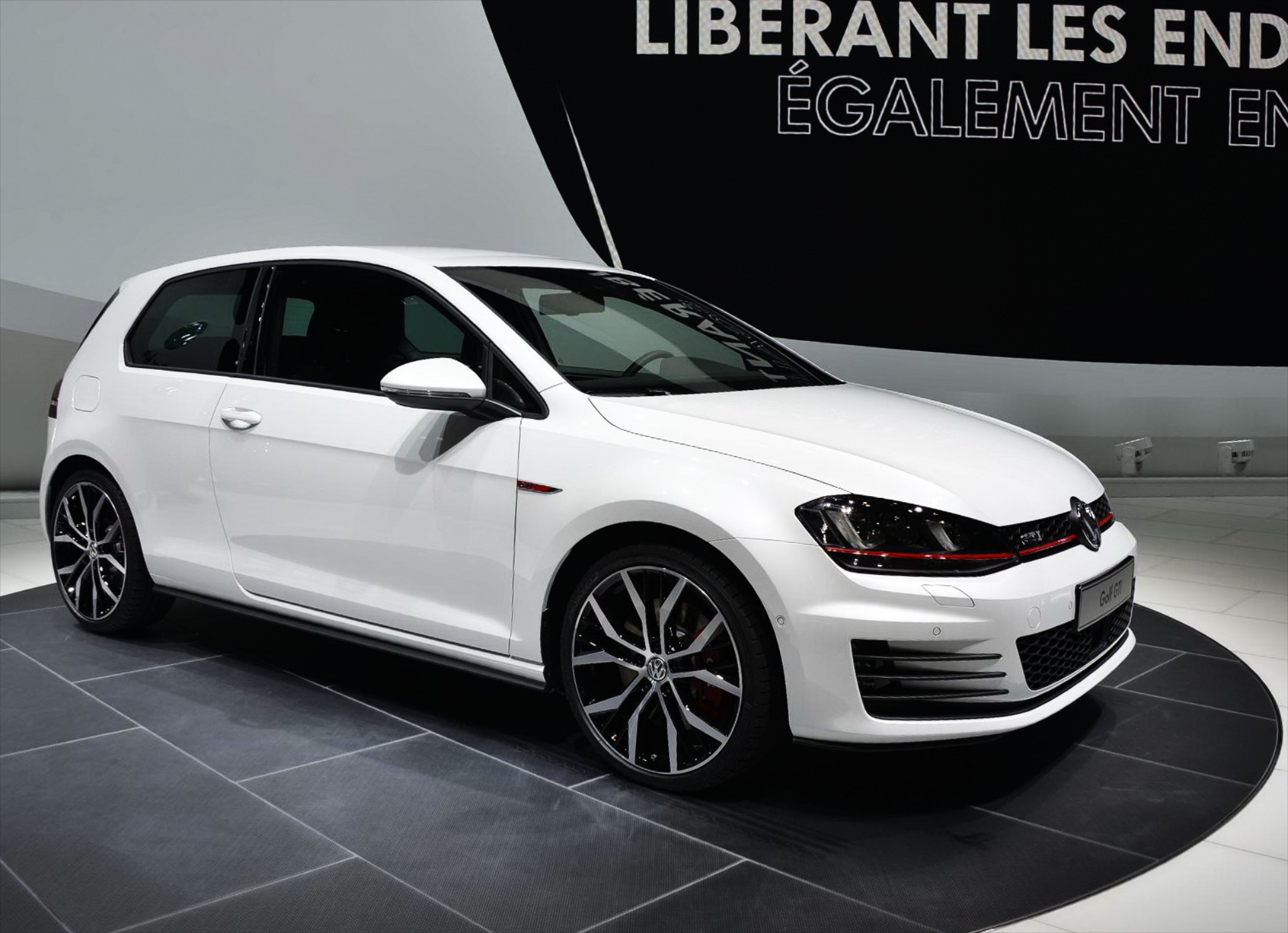 VW Golf GTI στη Γενεύη